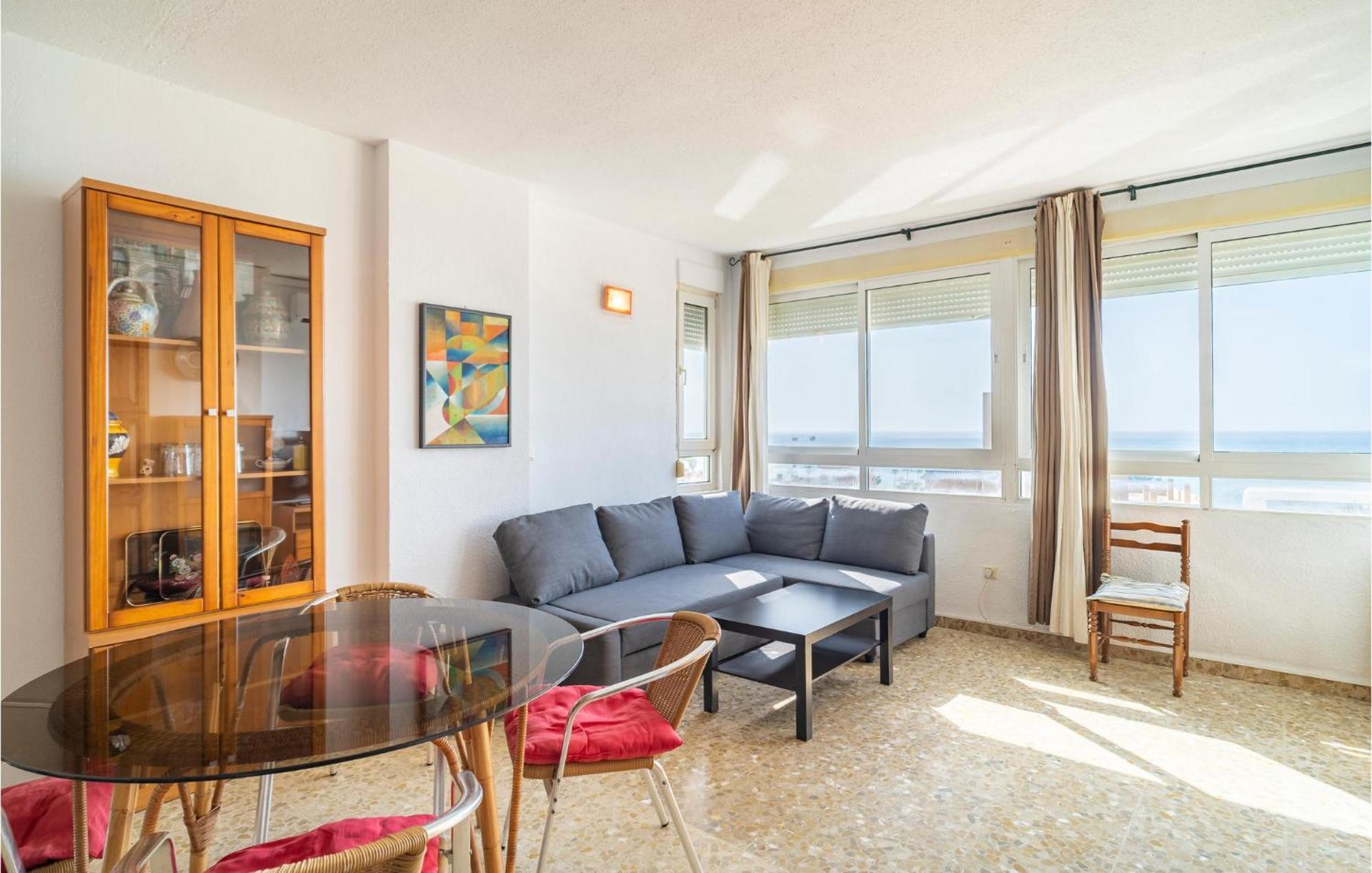 Apartamento Gorgeous In With House Sea View