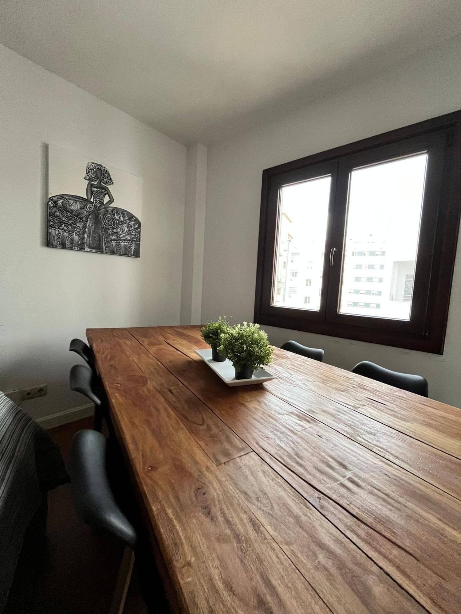 Apartment El Torcal Residences With Free Parking *