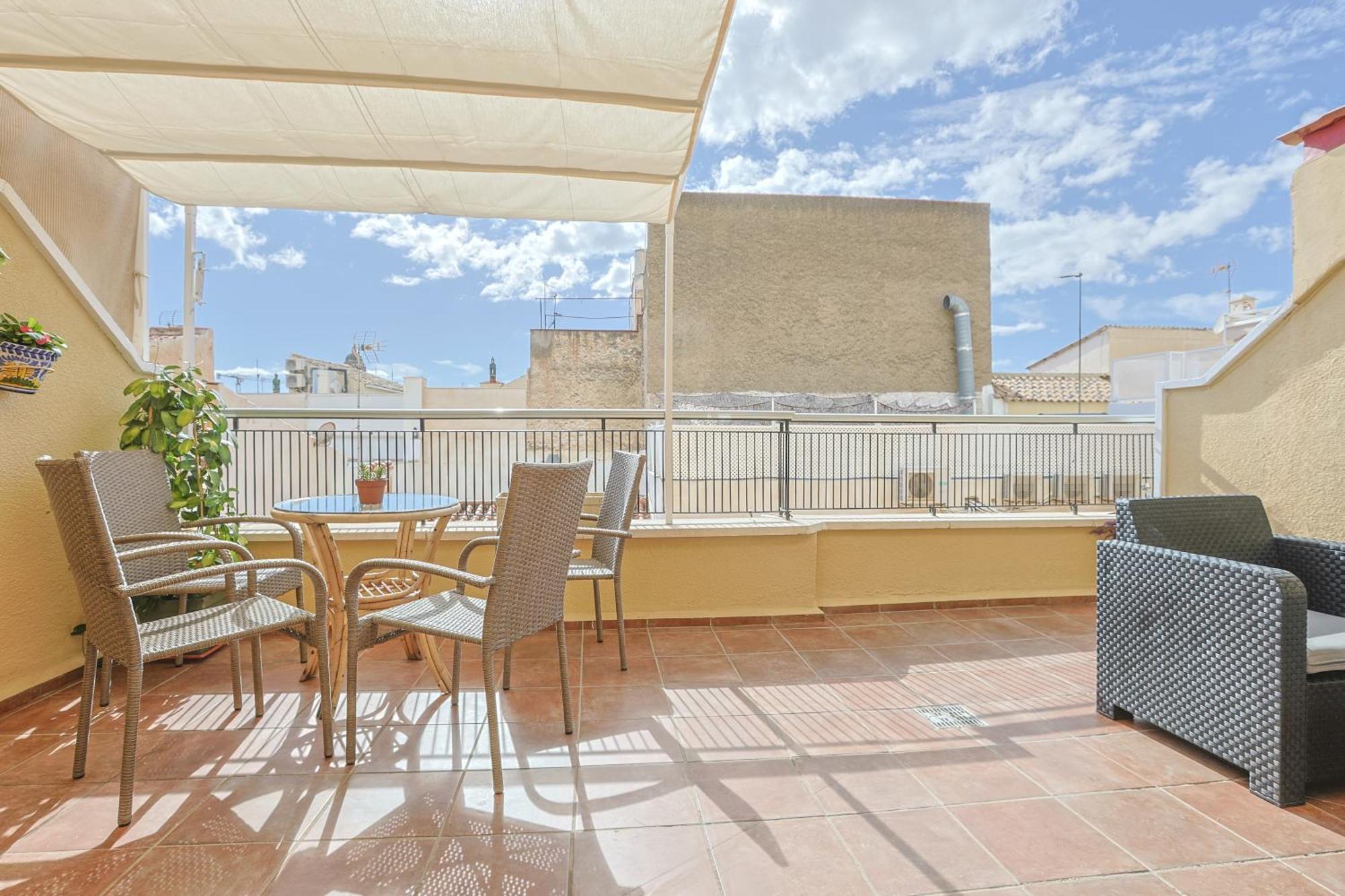 Homely San Juan De Letran Con Terraza * Malaga