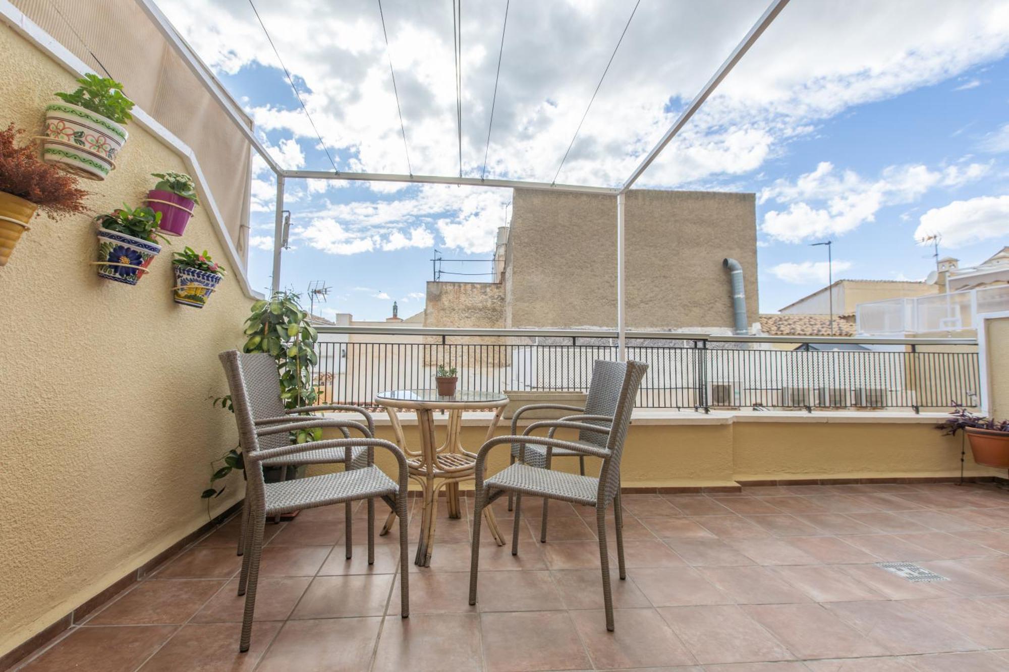 Homely San Juan De Letran Con Terraza Malaga