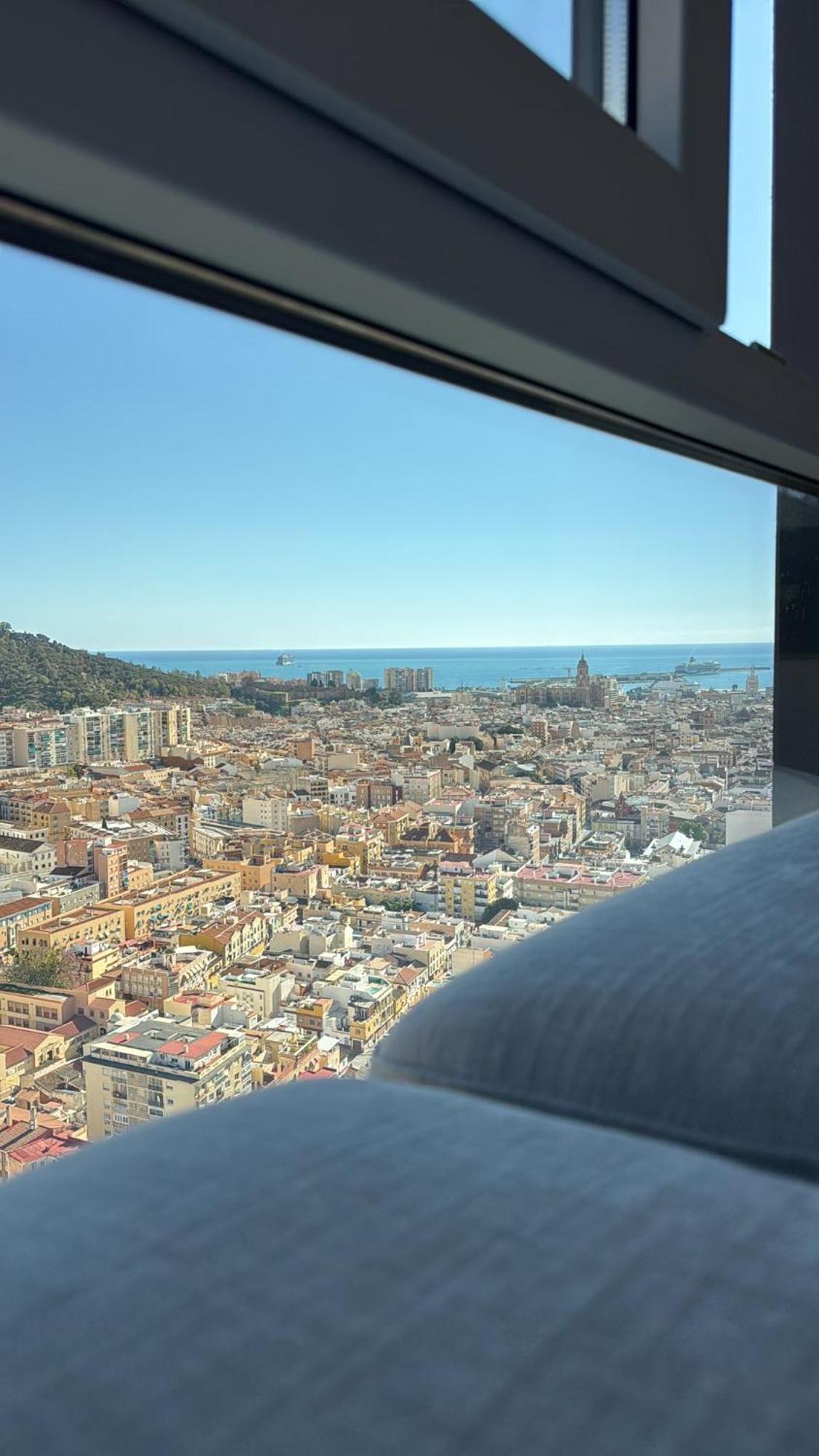 Live Your Dream In * Malaga