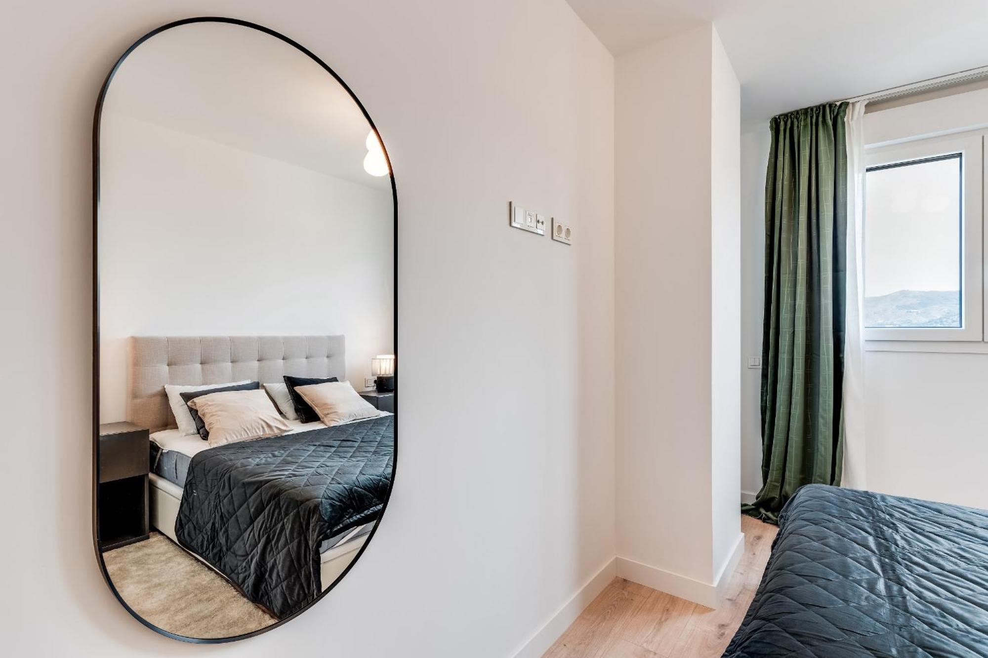 Nieuw Urban Sky Apartment
