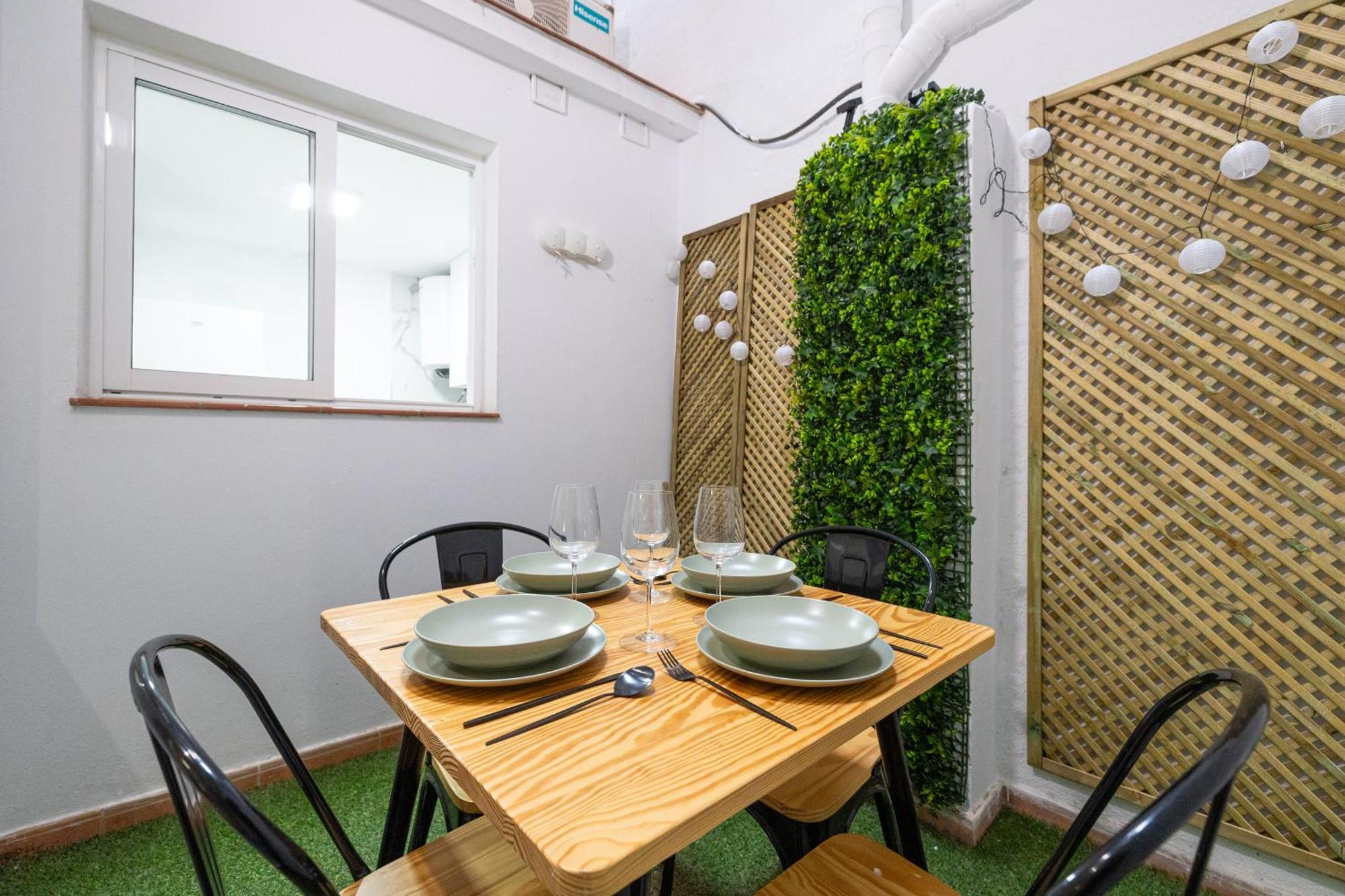 Apartment Modern & Cozy -1bedroom-coutyard-center *