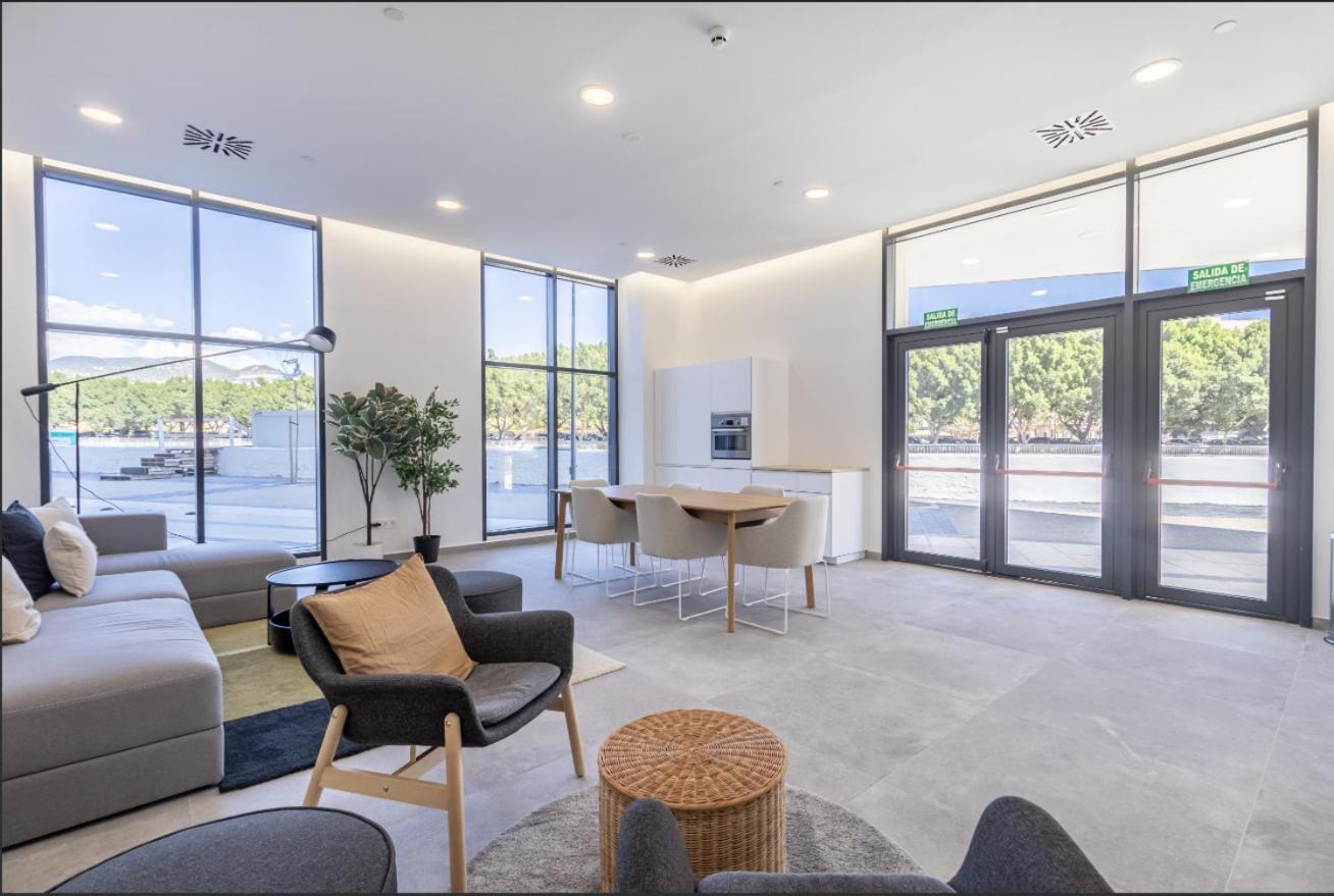 Apartment Ansa - - Skyline *
