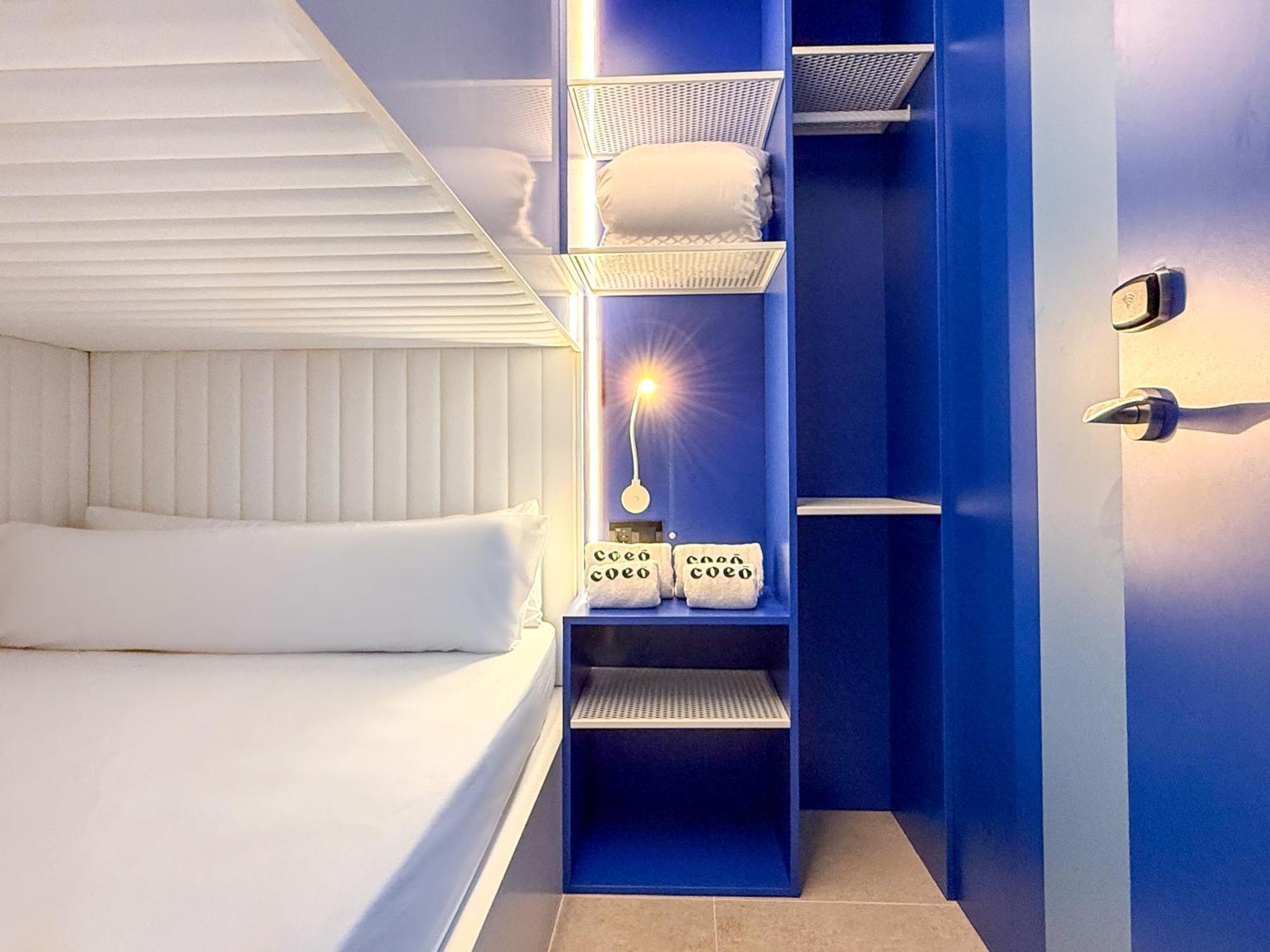 Coeo Hernan Ruiz Rooftop Pool Hostal *
