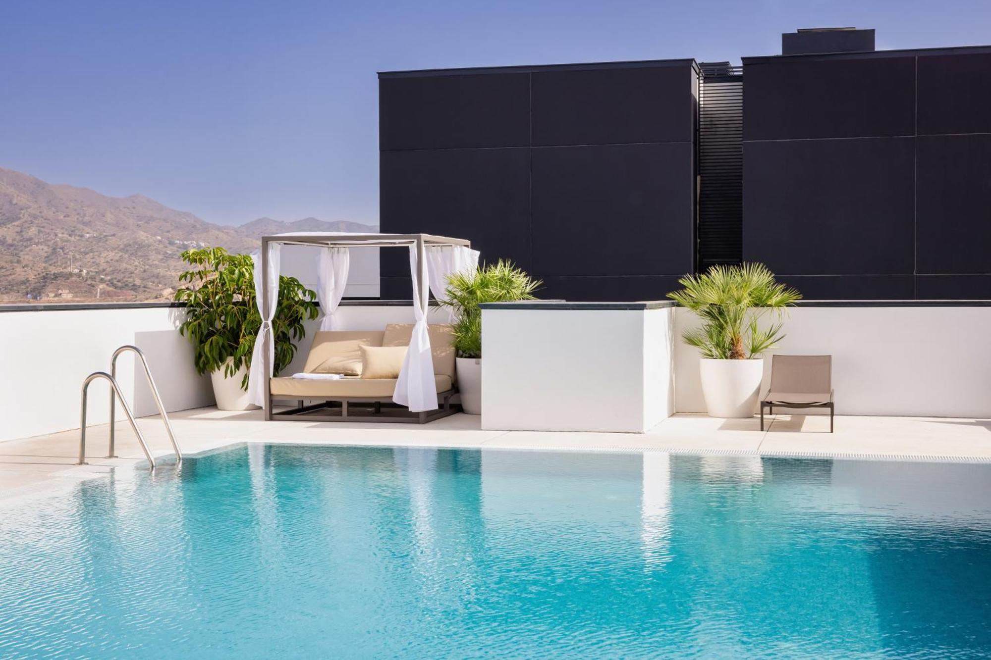 Urban Sky Serviced By P&o 26h Apartment Malaga