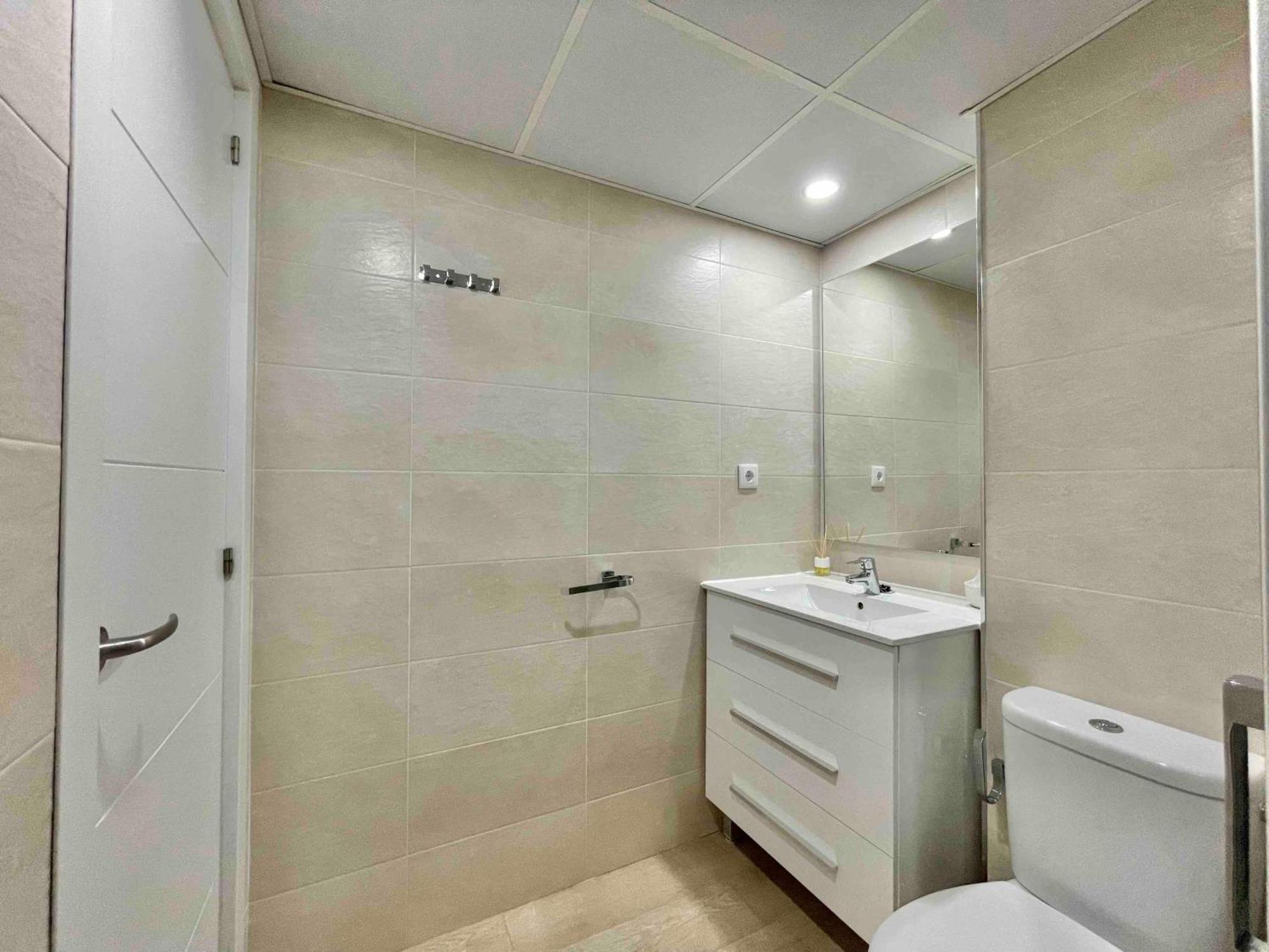 Apartment Dreams *