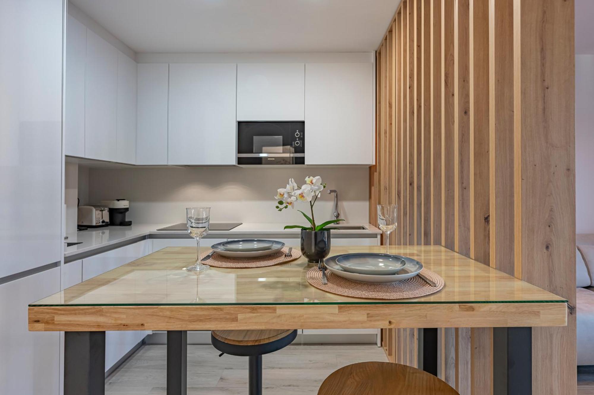 Apartment Dolmen Group-apartment Martiricos *