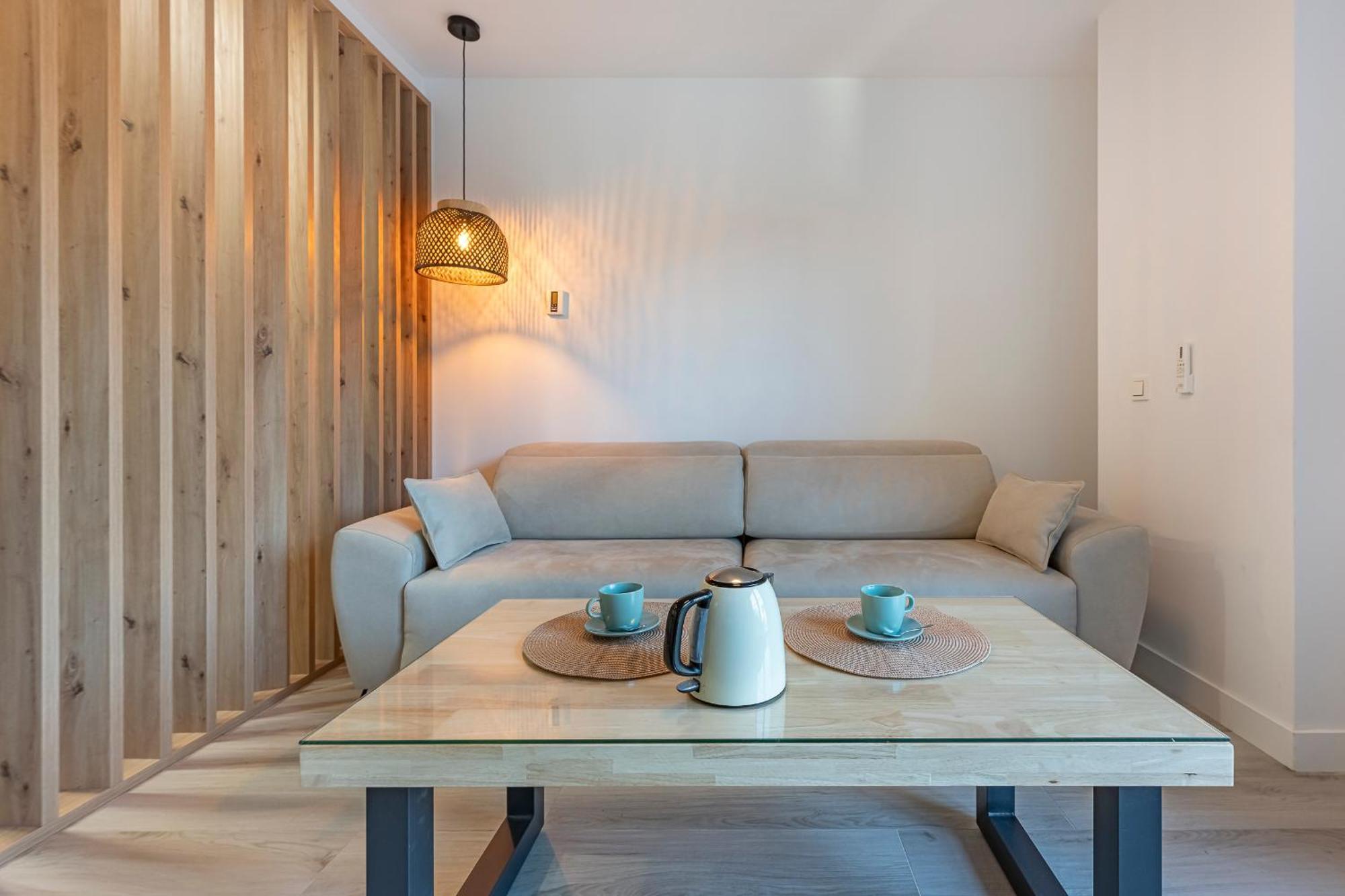 Dolmen Group-apartment Martiricos Apartment Malaga