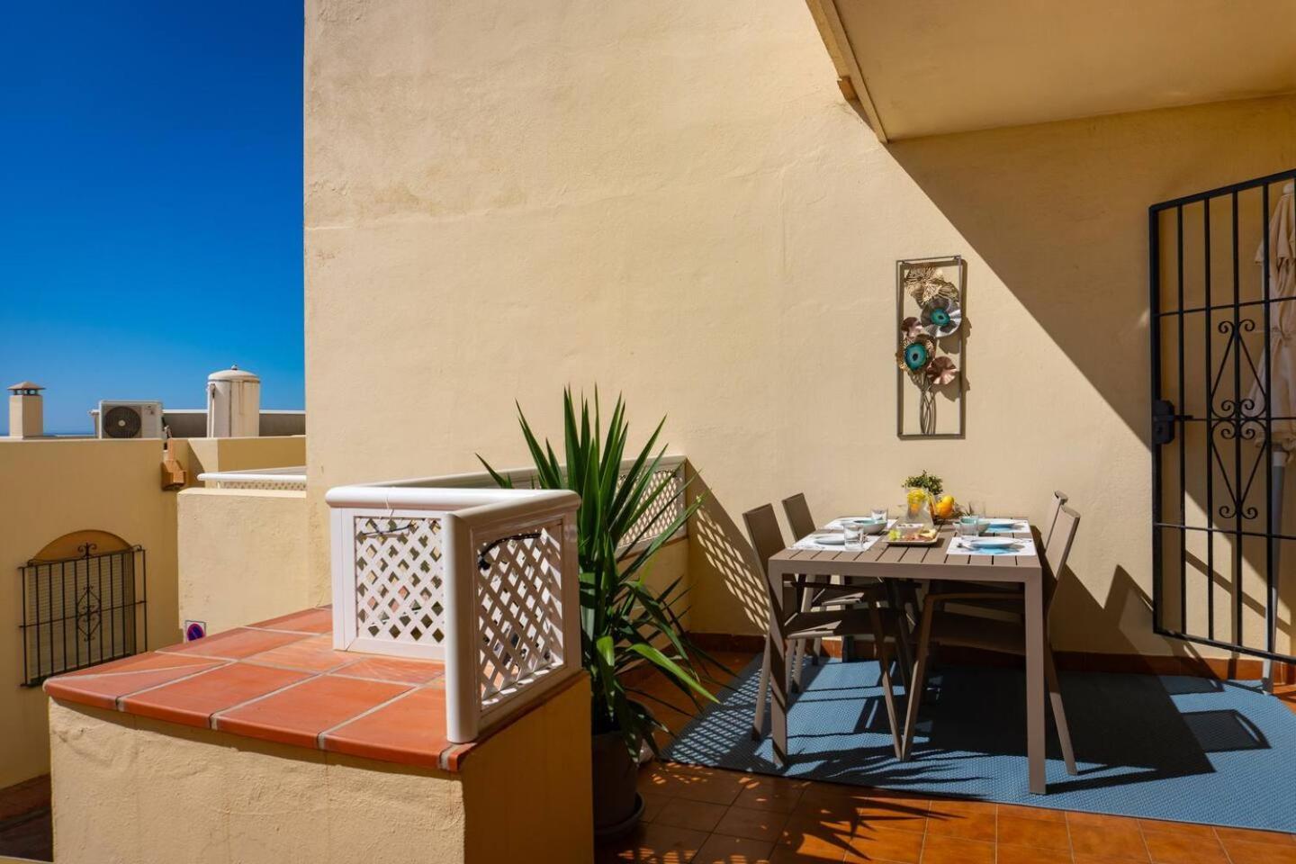 Modern Beachside Flat In Wyndham Costa Del Sol * Malaga