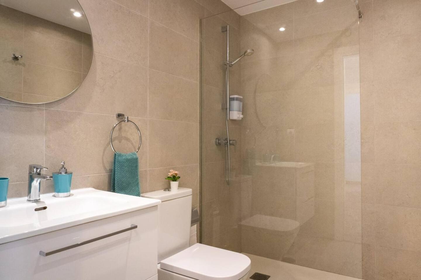 Modern Beachside Flat In Wyndham Costa Del Sol * Malaga
