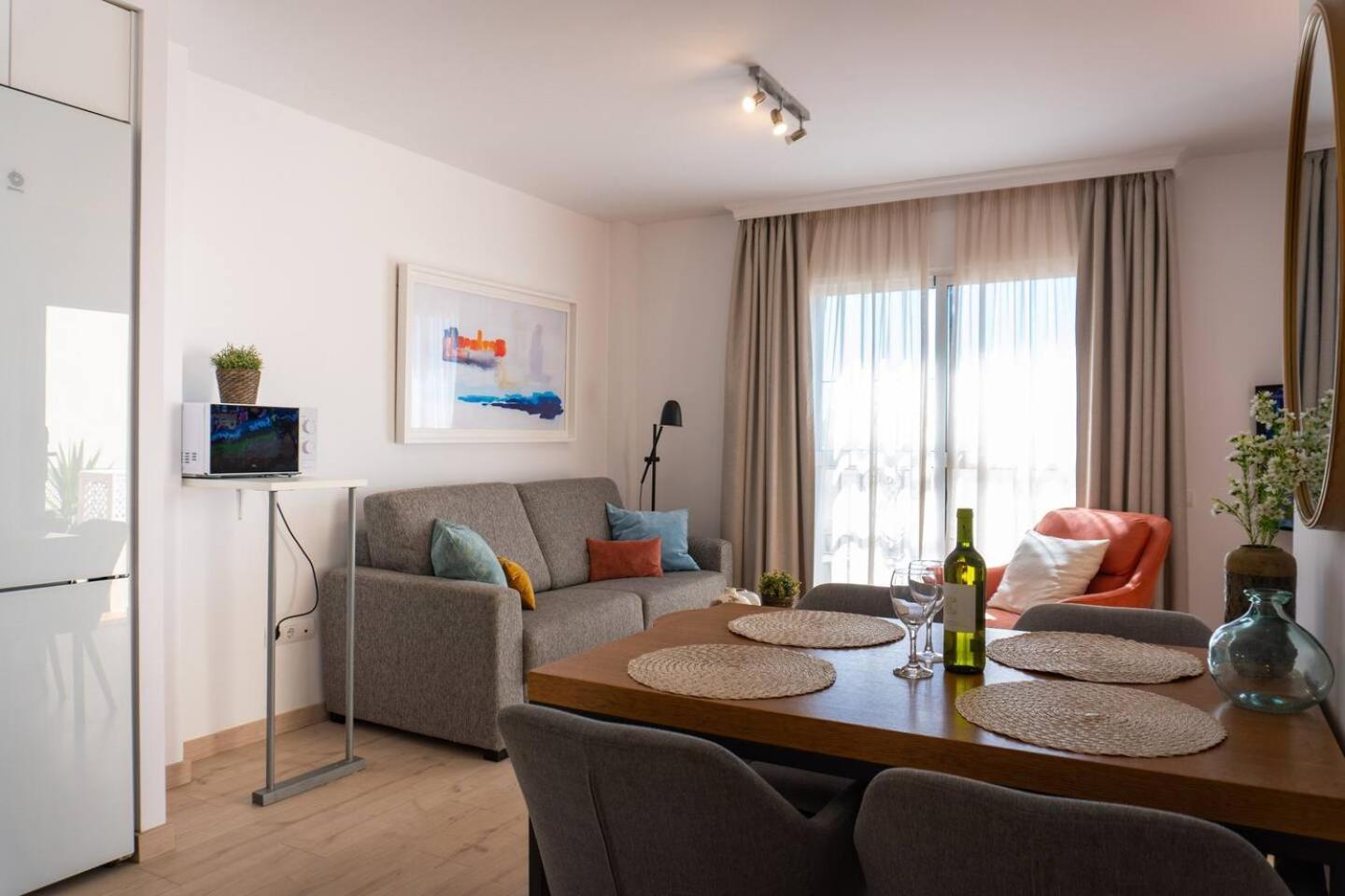 Modern Beachside Flat In Wyndham Costa Del Sol Holiday home *