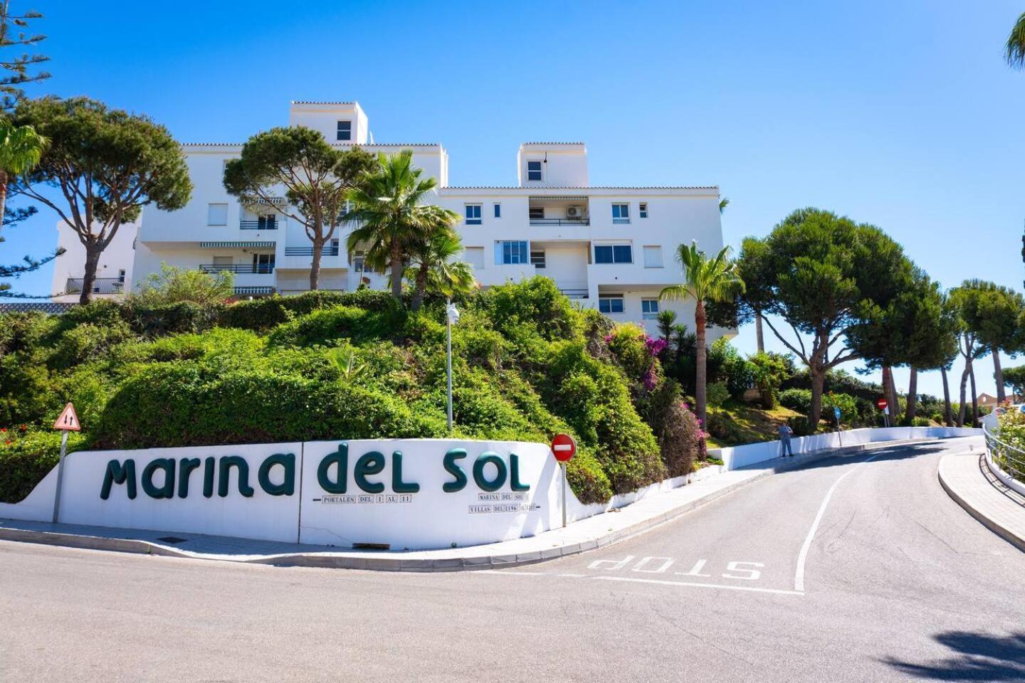 Modern Beachside Flat In Wyndham Costa Del Sol Holiday home *