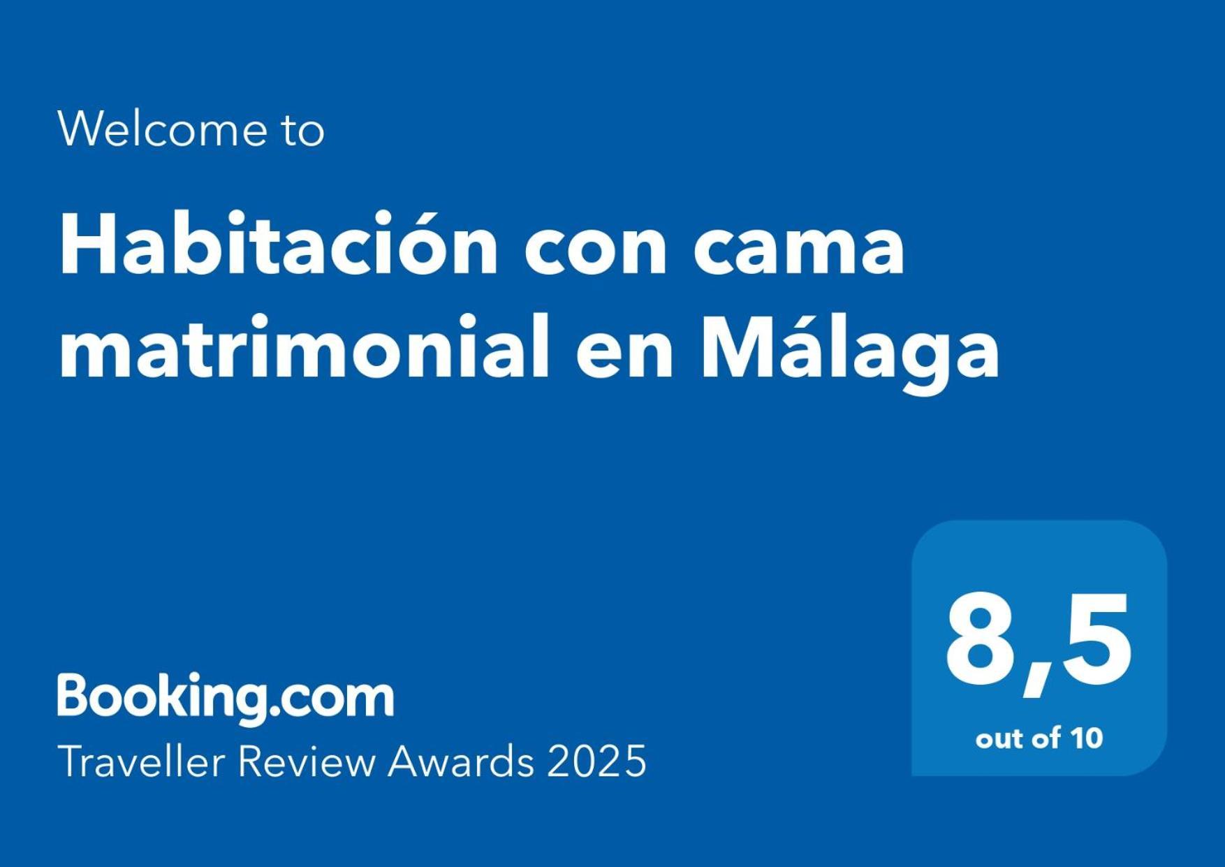 Con Cama Matrimonial En * Málaga