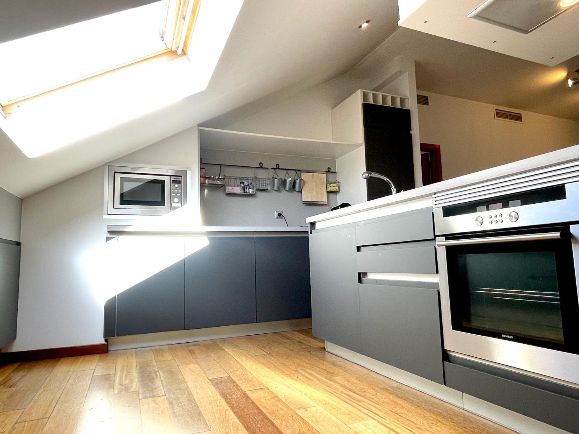 Apartment Atico En Plaza De La Constitucion 3 Bedrooms Malaga