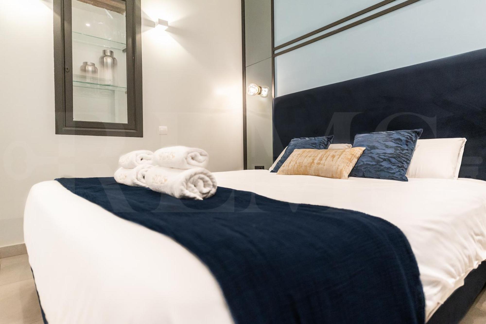 Modern In The Heart Of By Rems Apartment