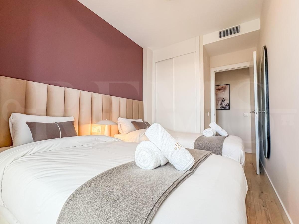 With Stunning Views And Parking By Rems * Malaga