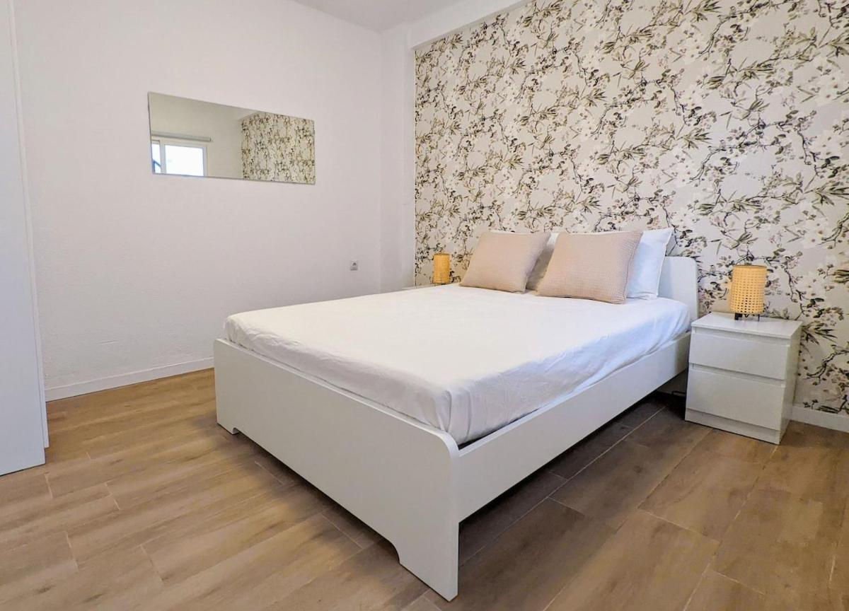 Holiday home Family House With Roof Terrace *
