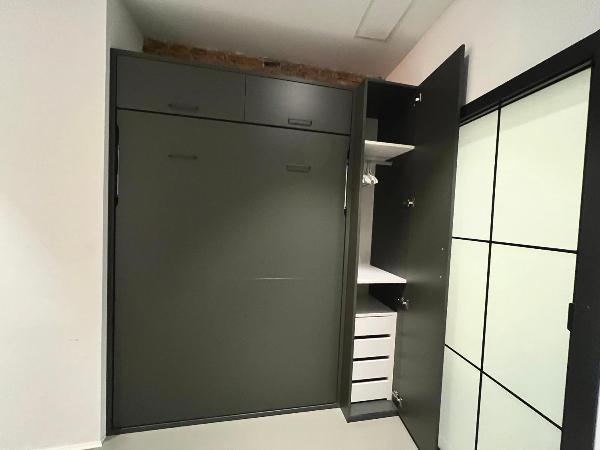 Apartment One Bedroom, Bed, Sofa Bed, Home-office, Modern, Quiet, Fully Equipped, Powerful Ac, 300 Mbps Fibre, Washer And Dryer *