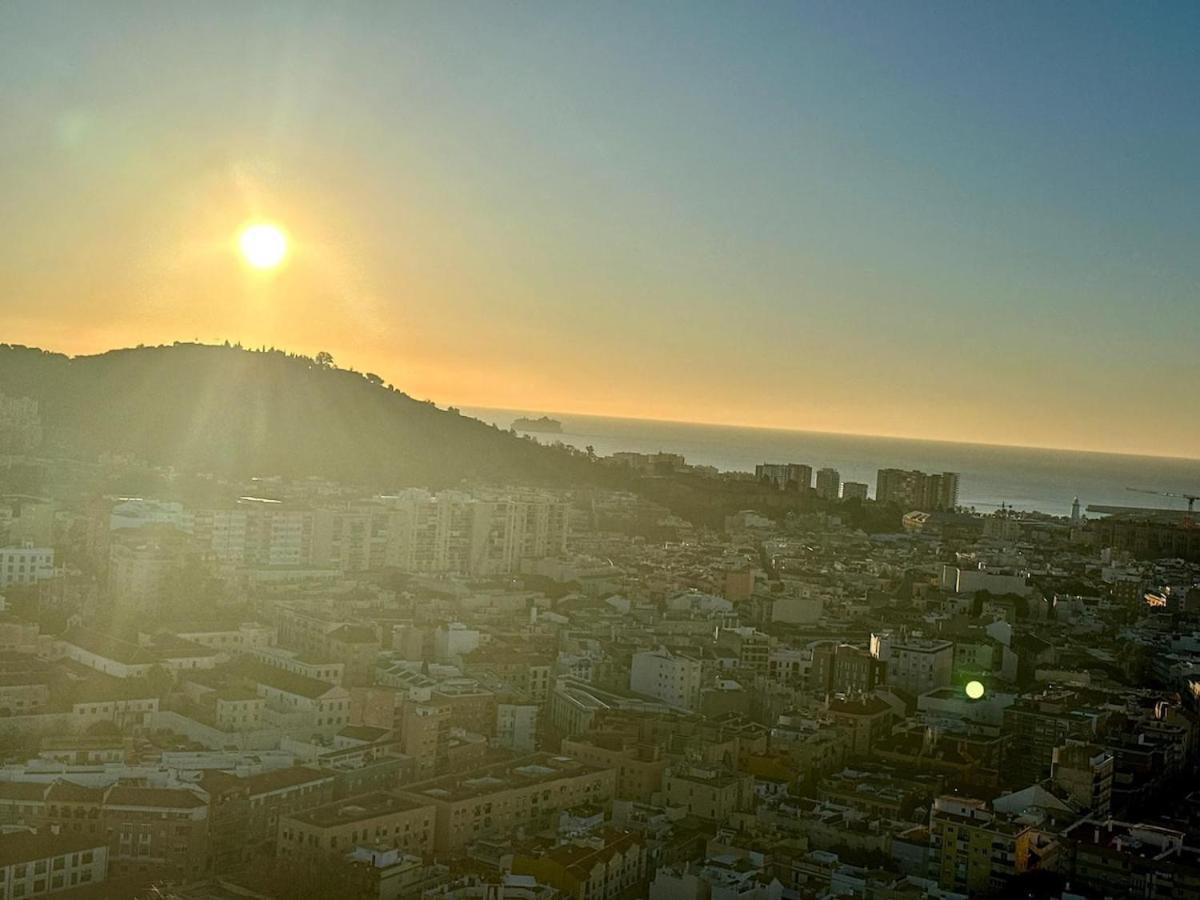 Live Your Dream In * Malaga