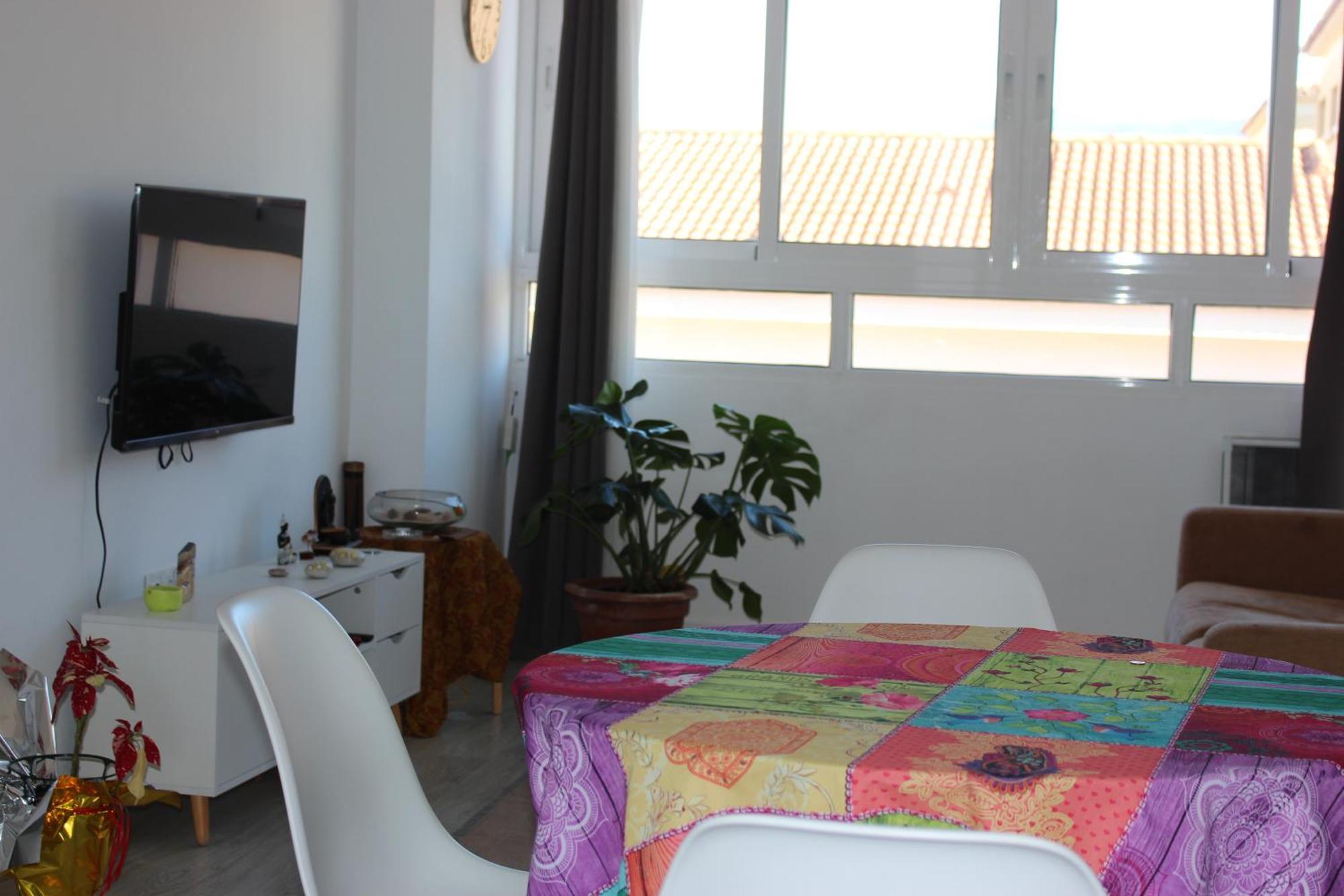 1 Persona En Luminoso Apto A 5 Minutos De La Playa Privatunterkunft