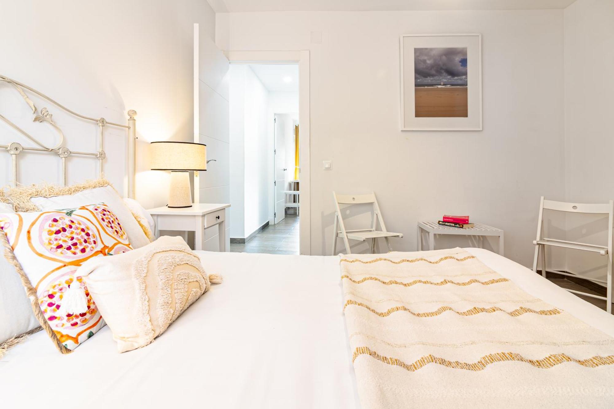 Center Flat & Terrace Apartment