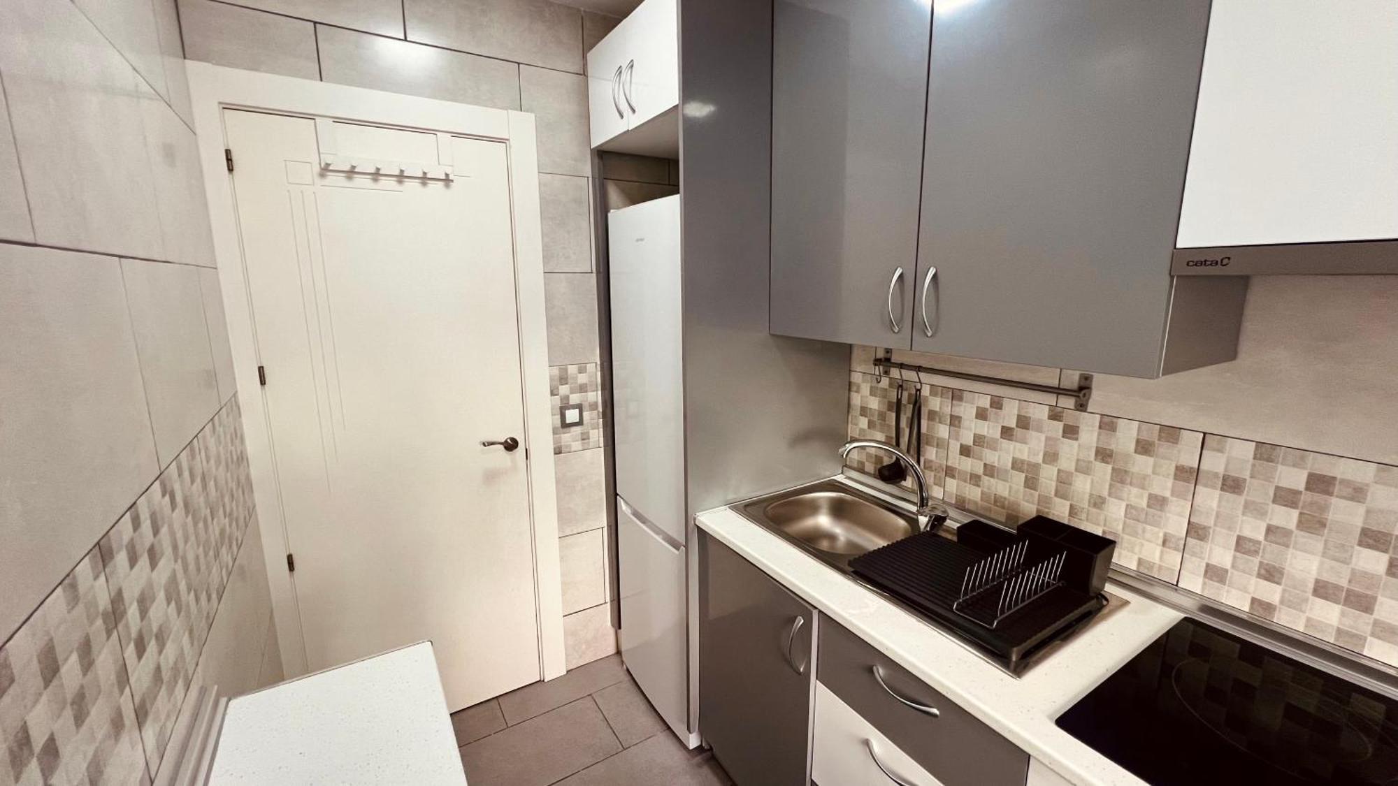 Apartment Super Comfy And Homey 4br Peachy Malaga