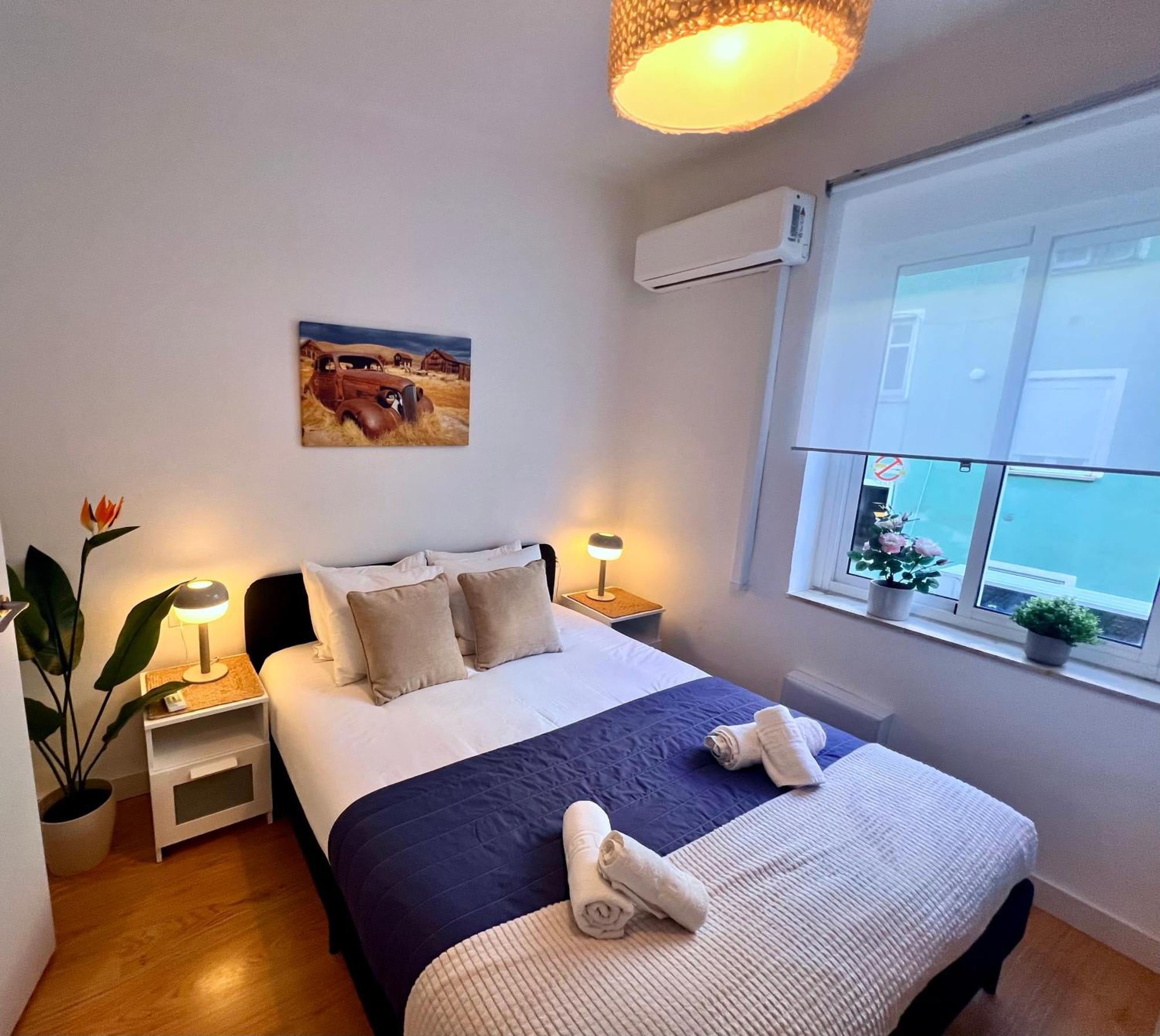 Super Comfy And Homey 4br Peachy Apartment Malaga