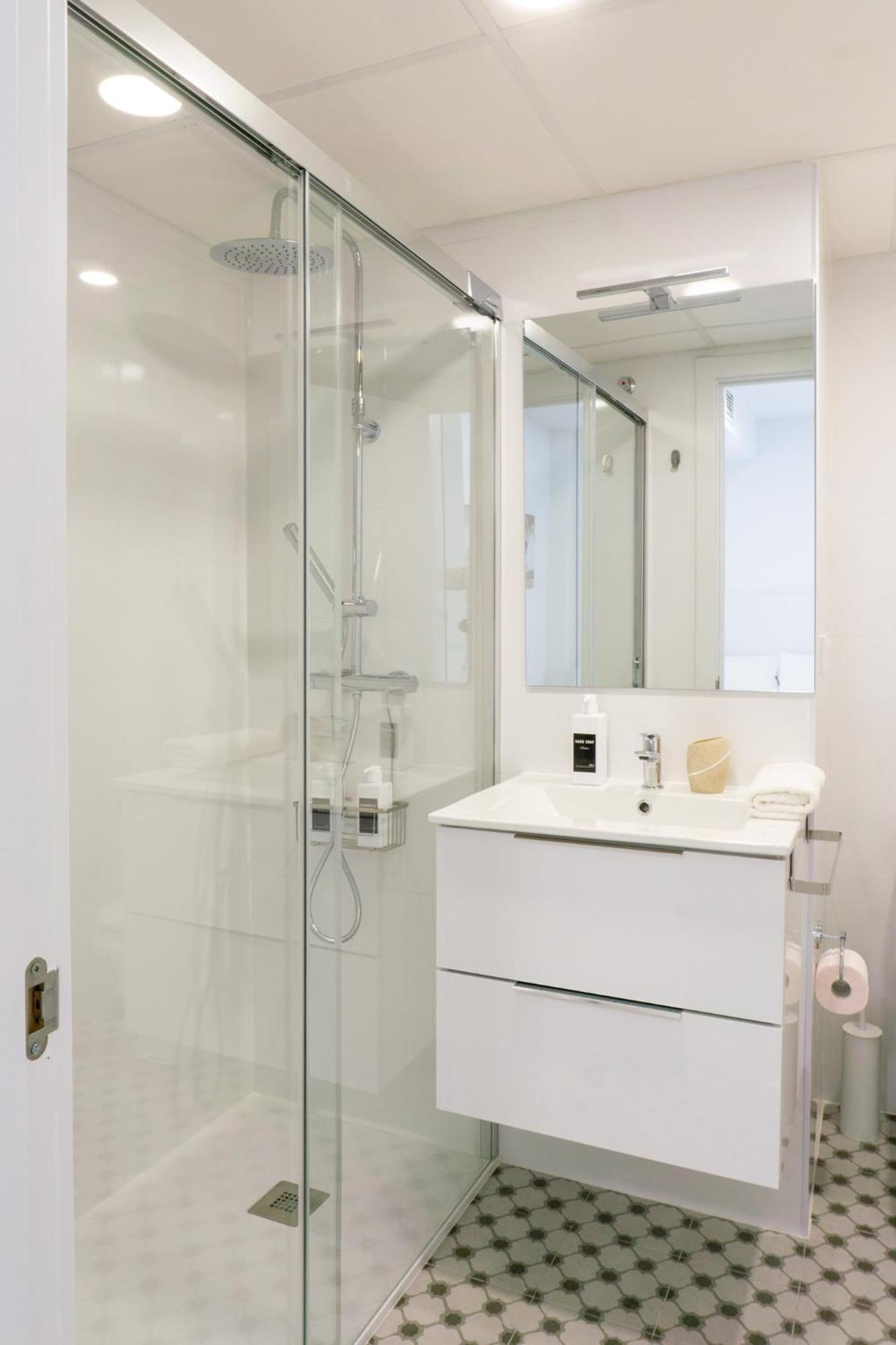 Refugio Urbano Sostoa Apartment Malaga