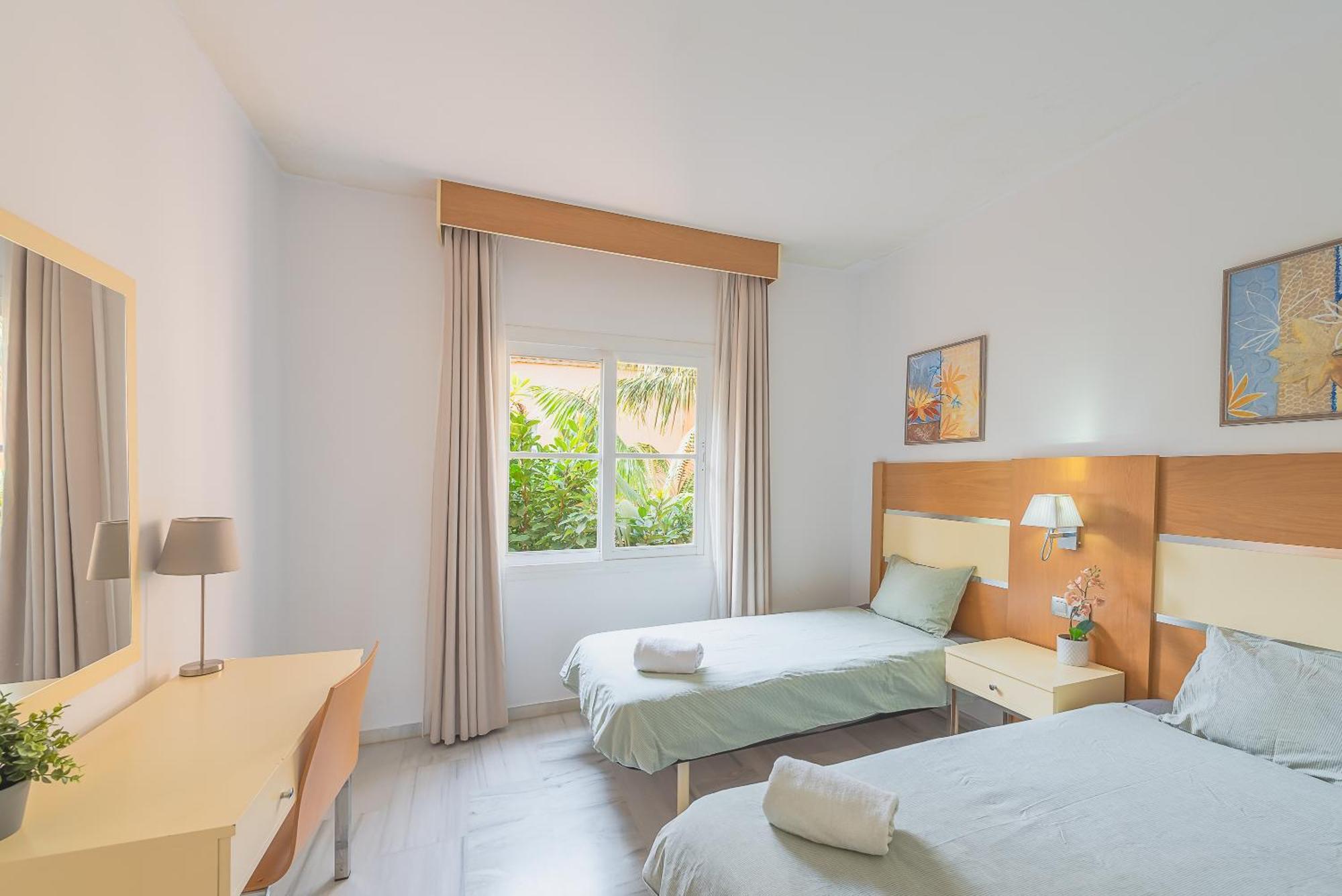 Skysea Holidays Riviera Del Sol Apartment *