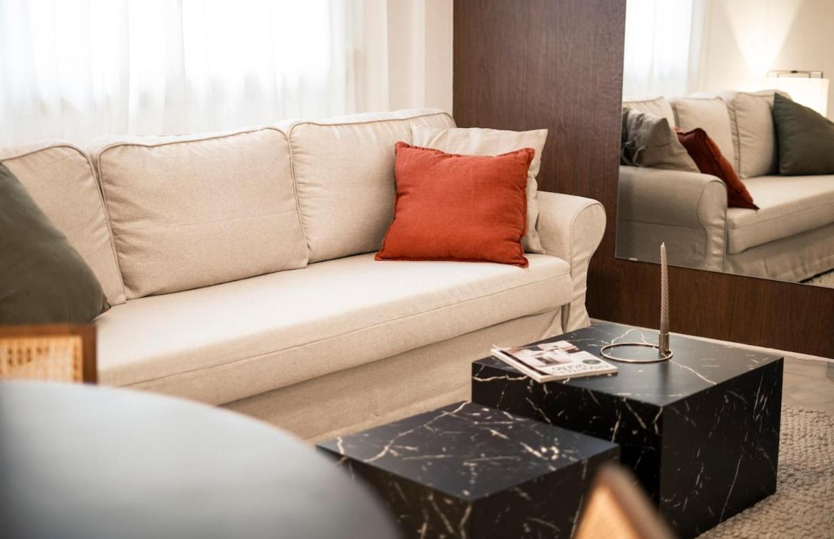 Apartment New Elegant Center And Calm Calle Agua Sinese Design Homes Malaga
