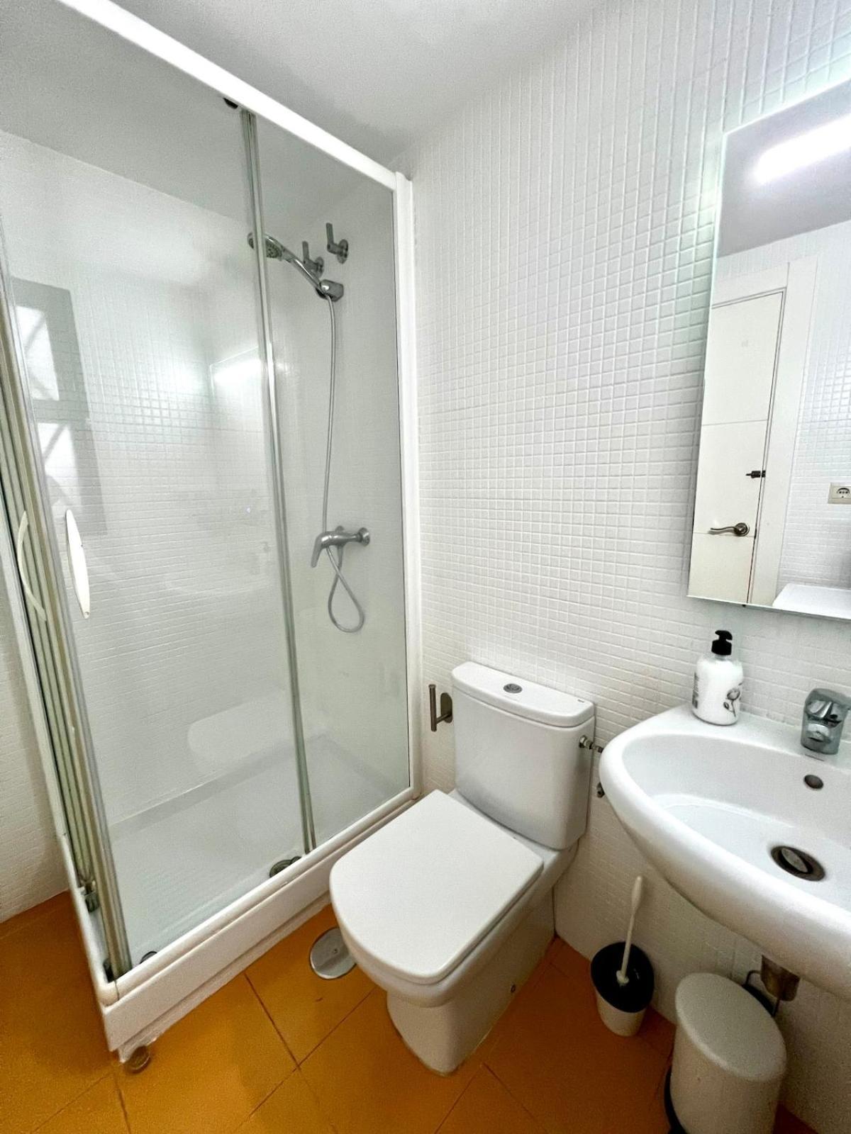 New Elegant Center And Calm Calle Agua Sinese Design Homes Malaga