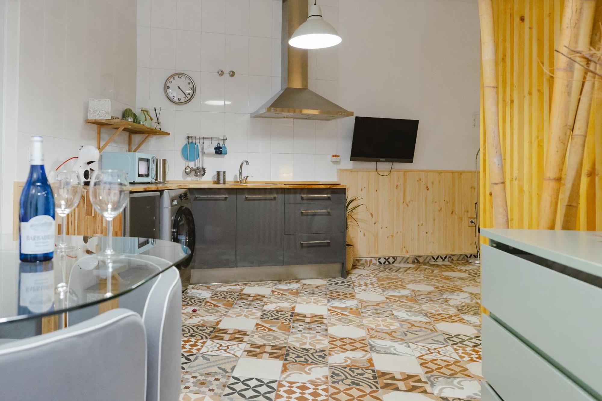 Letsmalaga - Lovely In Centre Apartment