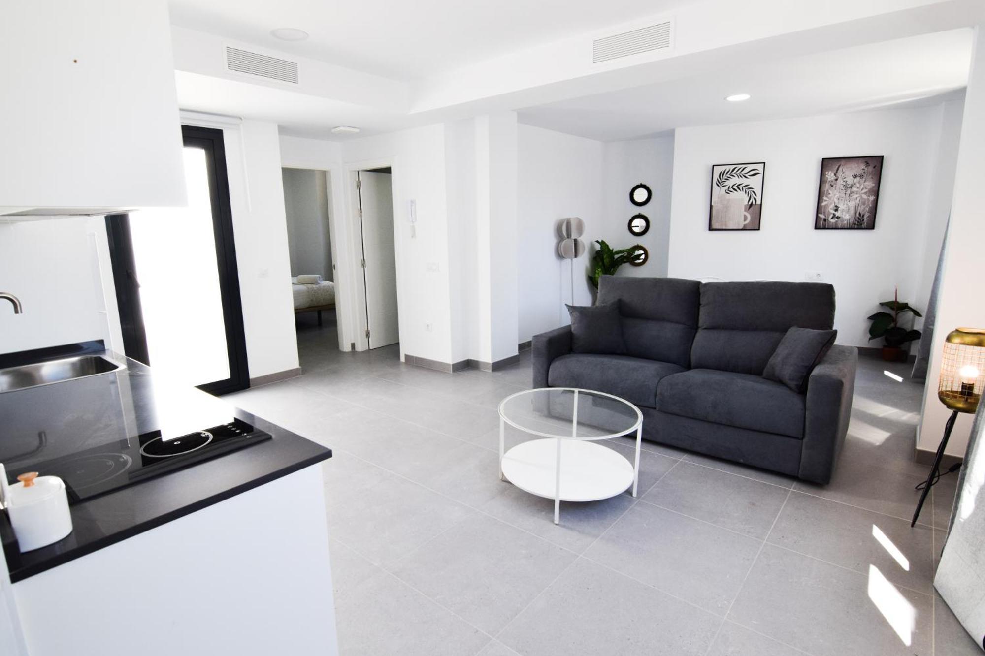 Letmalaga Study Apartment