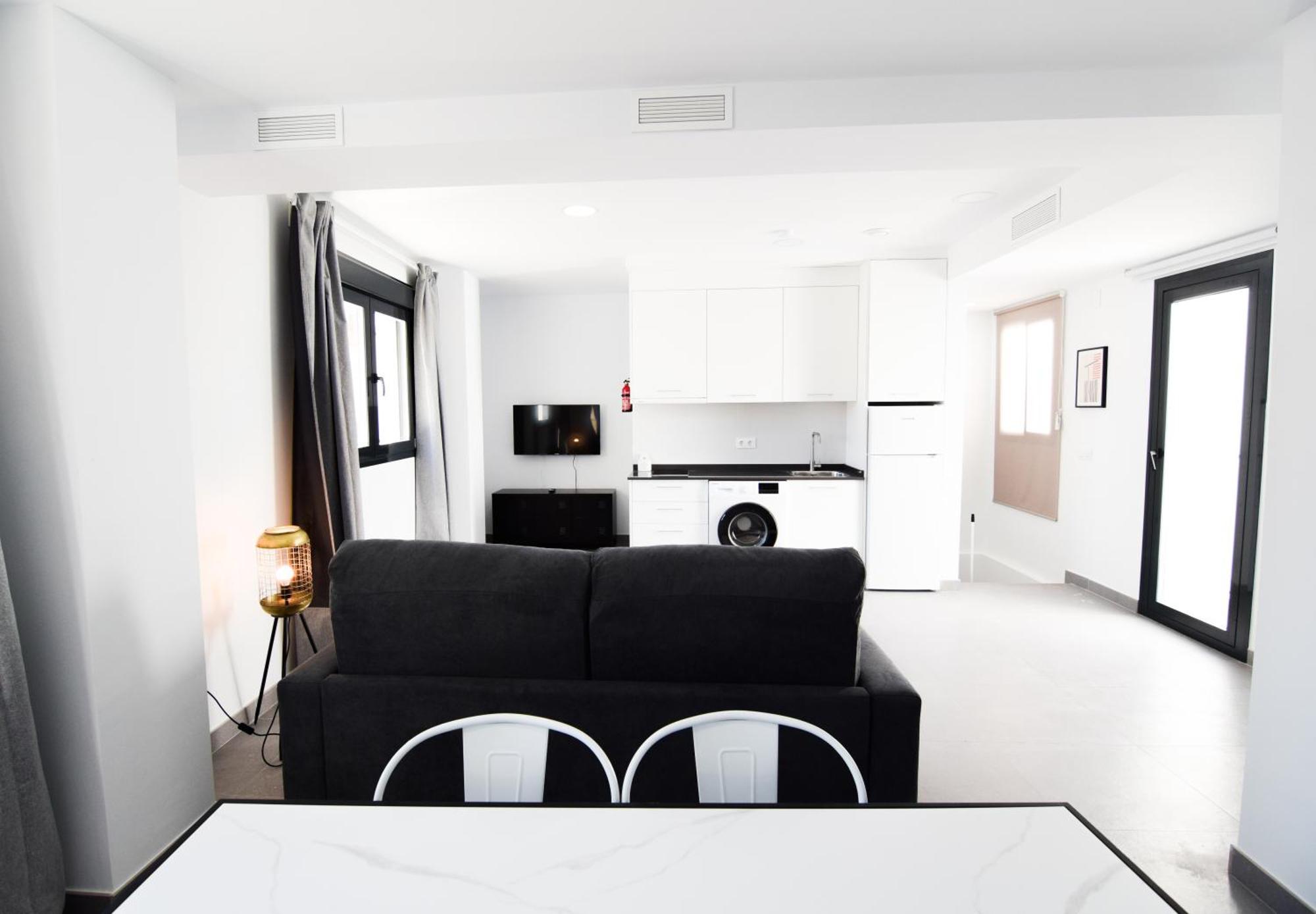 Letmalaga Study Apartment