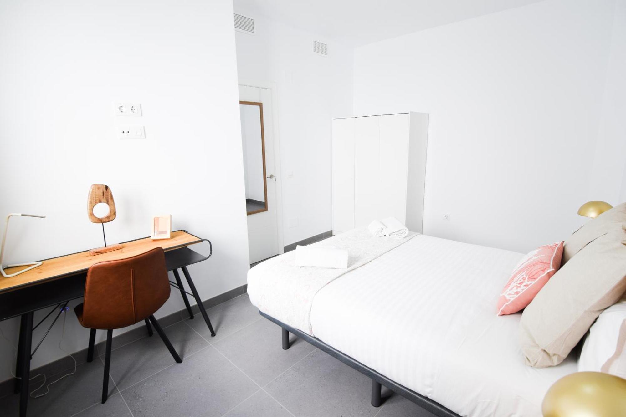 Letmalaga Study Apartment Malaga
