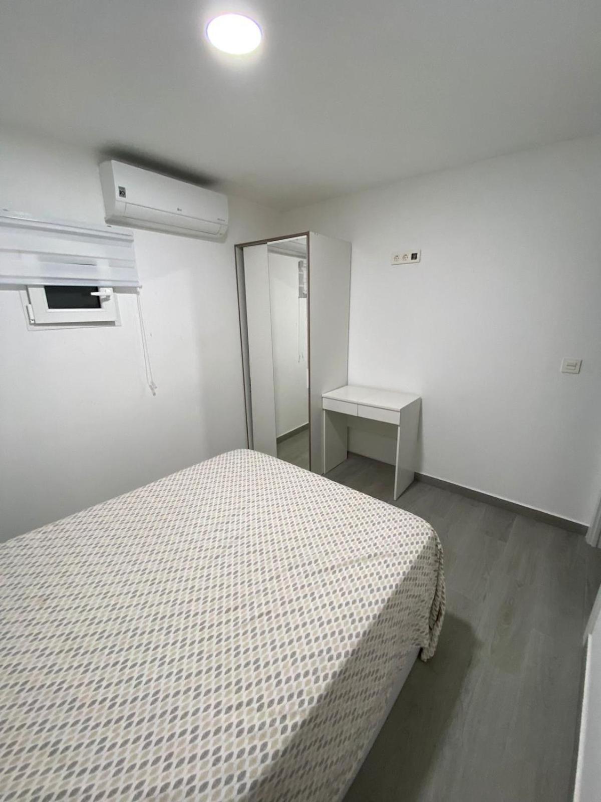 2 Con Terraza Junto A Monte Victoria *