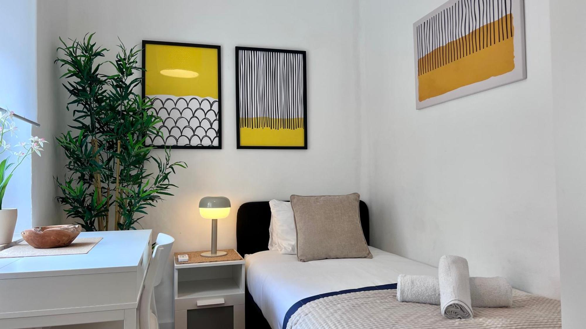 Super Comfy And Homey 4br Peachy Apartment