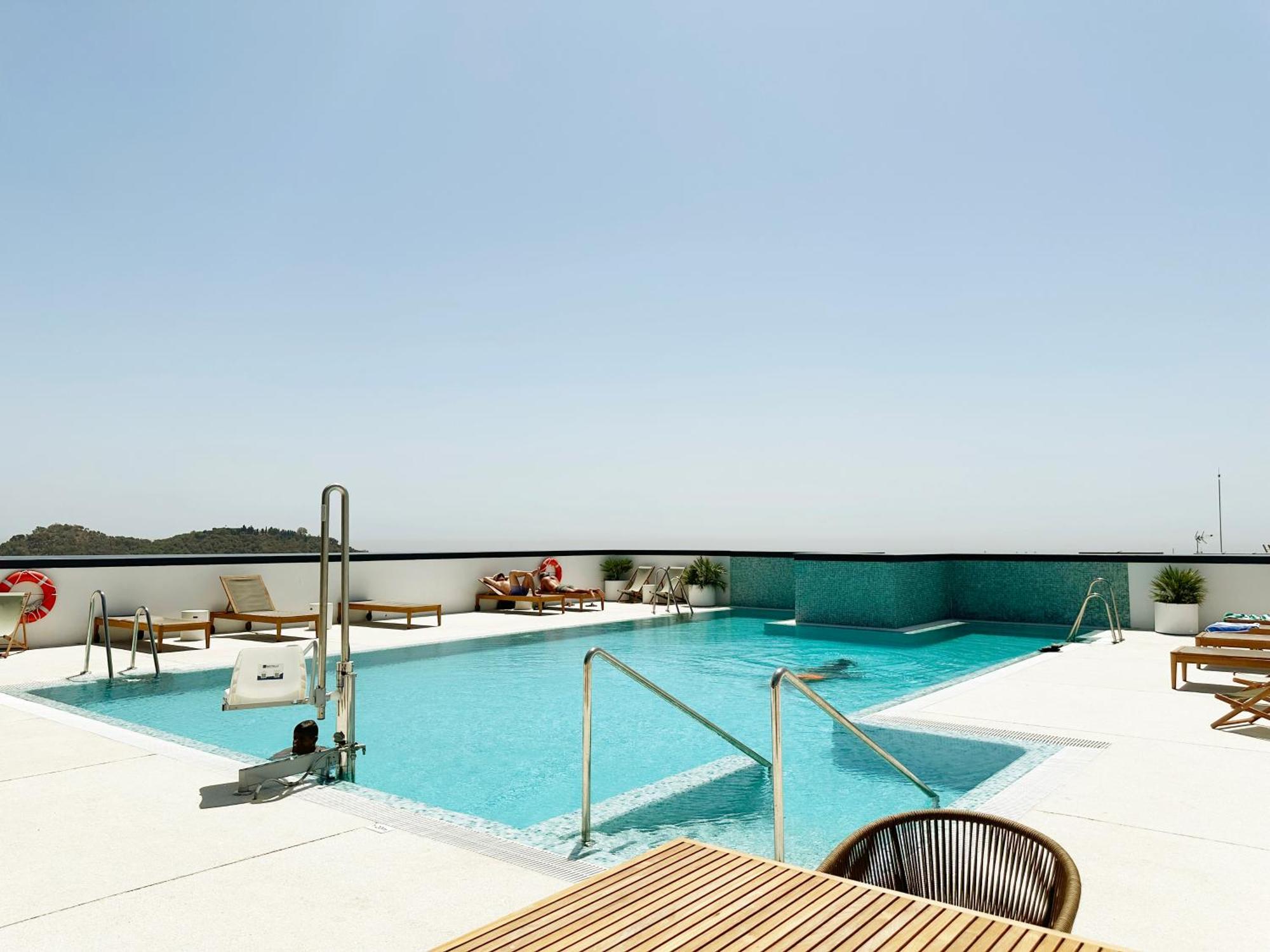 Apartment Aq 21 Floor 3 Bed Malaga