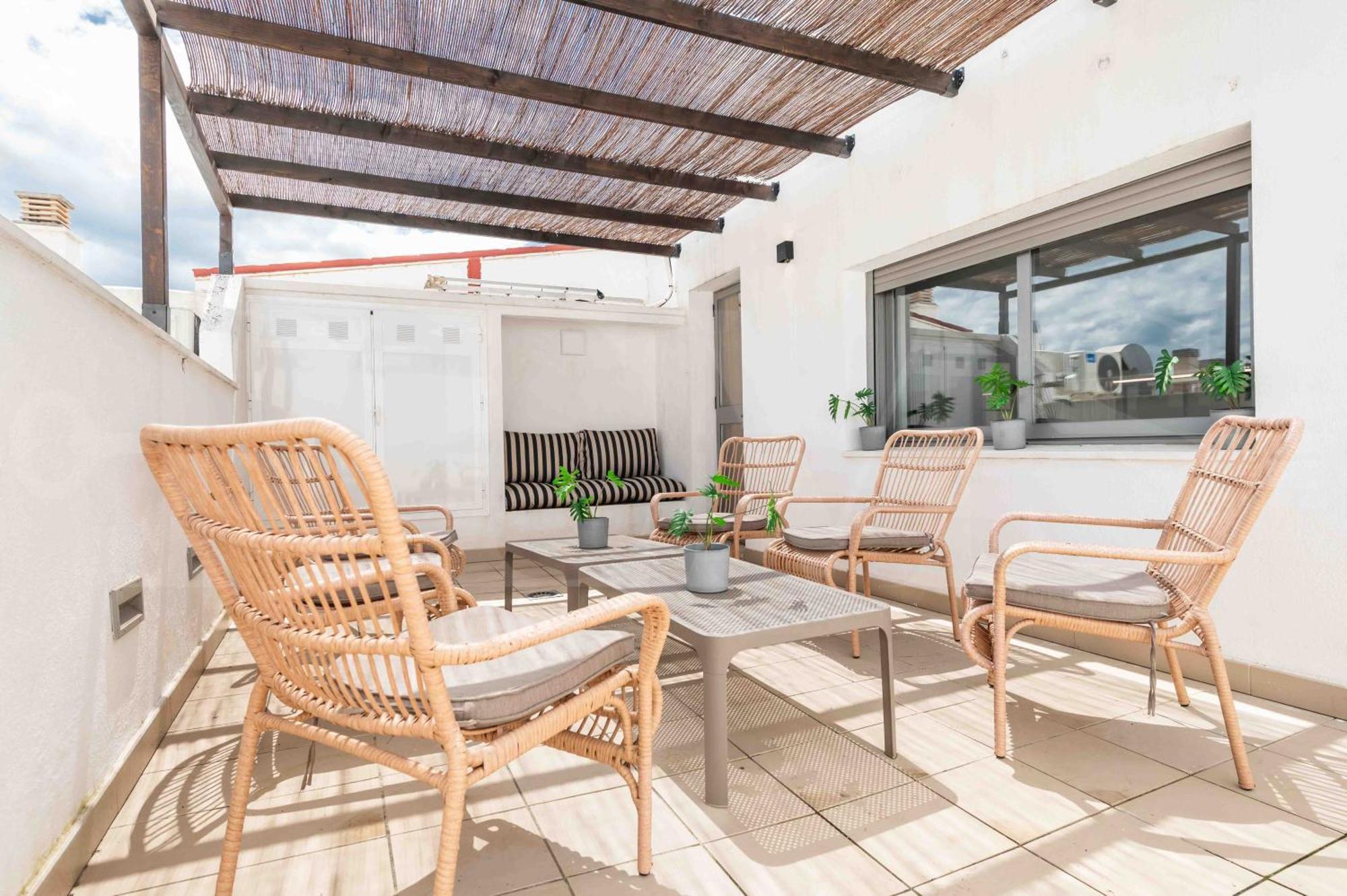 Bright Spacious Duplex With Terrace By Rems * Malaga