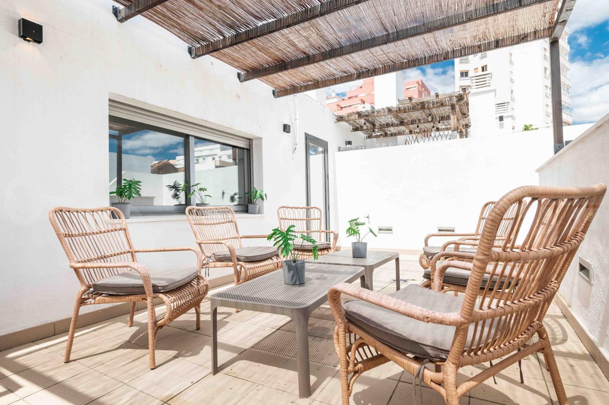 Apartment Bright Spacious Duplex With Terrace By Rems *