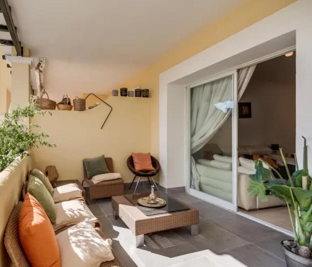 Bedroom, With A Share Bathroom In A Place Accommodatie bij particulieren