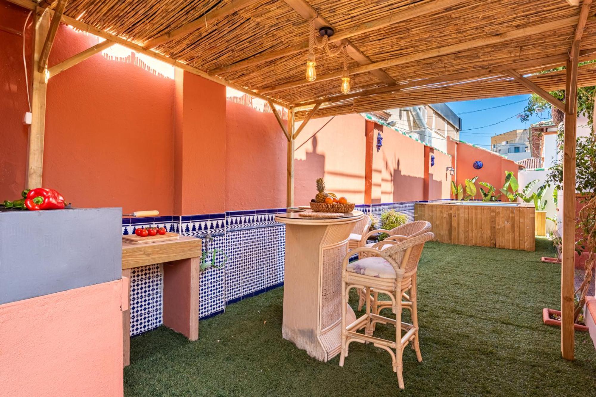 Beautiful With Pool Chalet Málaga