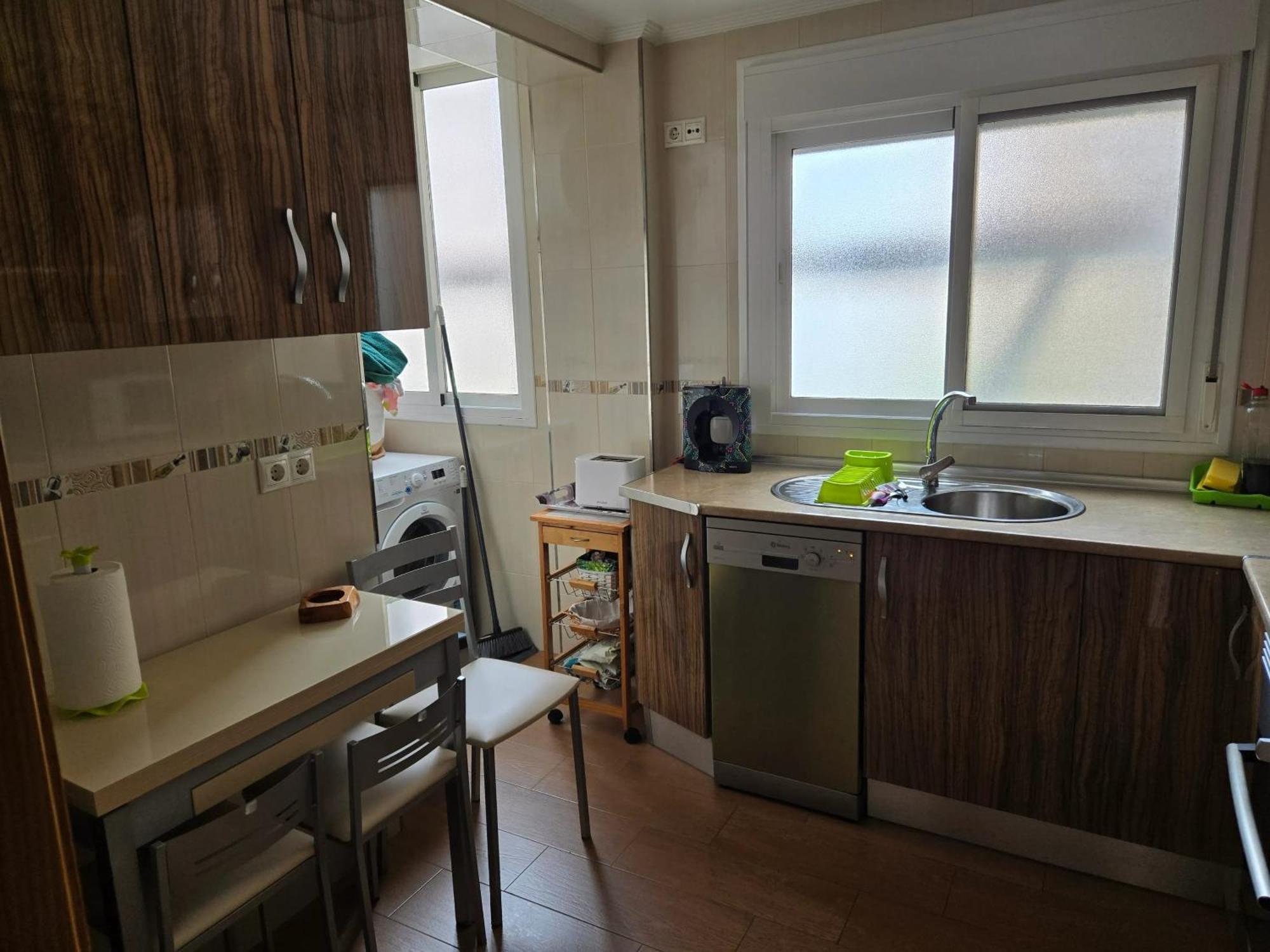 Comfortable In With Balcony And View 81 M² Appartement
