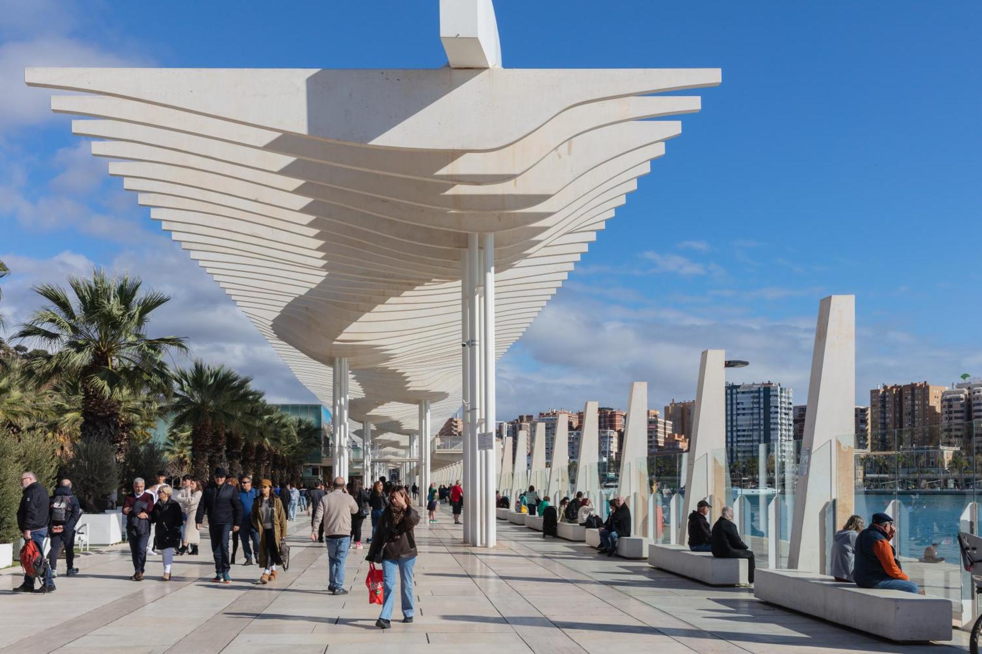 And Spacious With Parking On-site Malaga