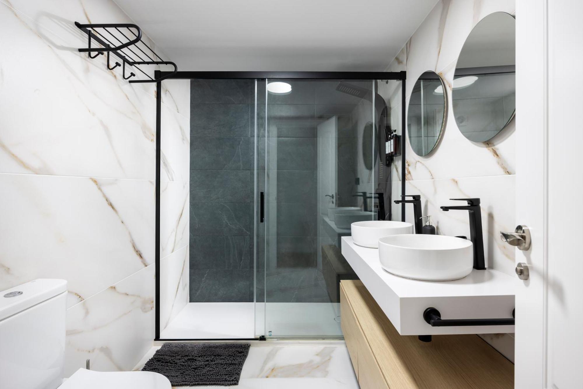 And Spacious With Parking On-site Malaga