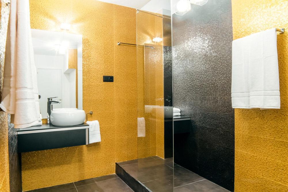 Santa Cruz Apartment