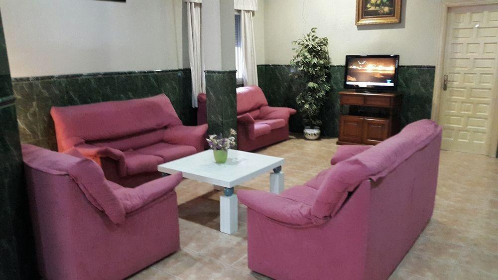 La Casa De Enfrente 2*
