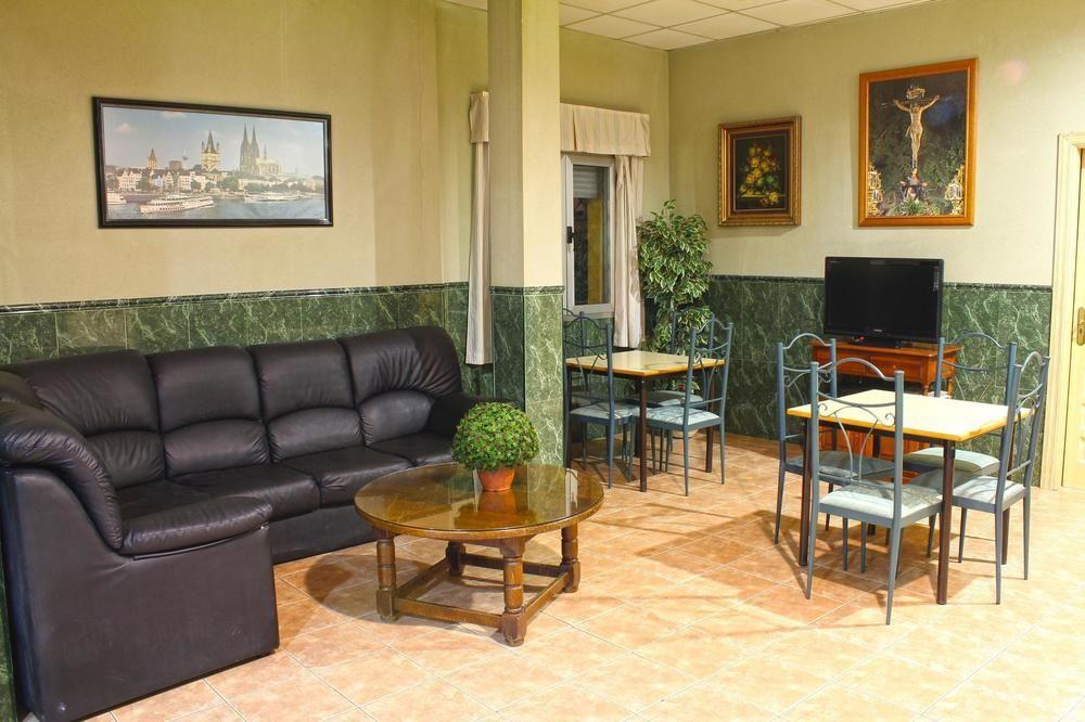 La Casa De Enfrente Guest house 2*