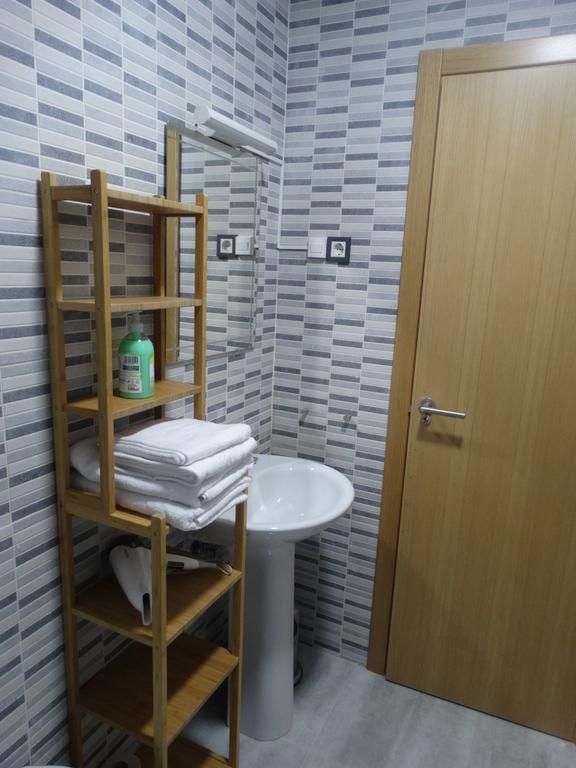 - Jinetes, 14 * Malaga